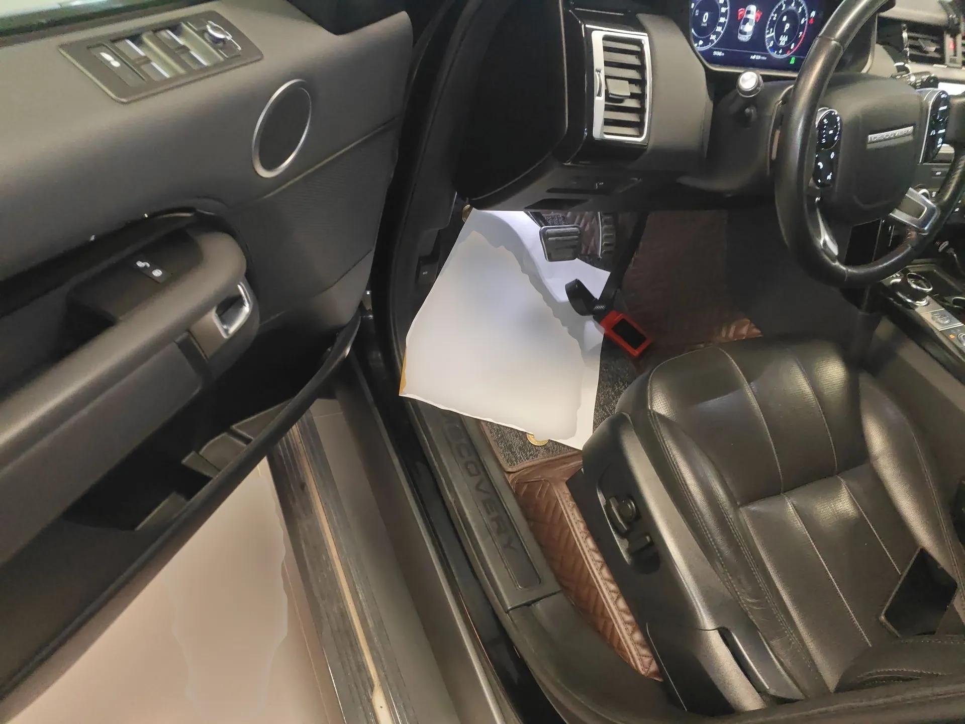 Land Rover Discovery 2020 3.0 SC V6 SE — миниатюра 19