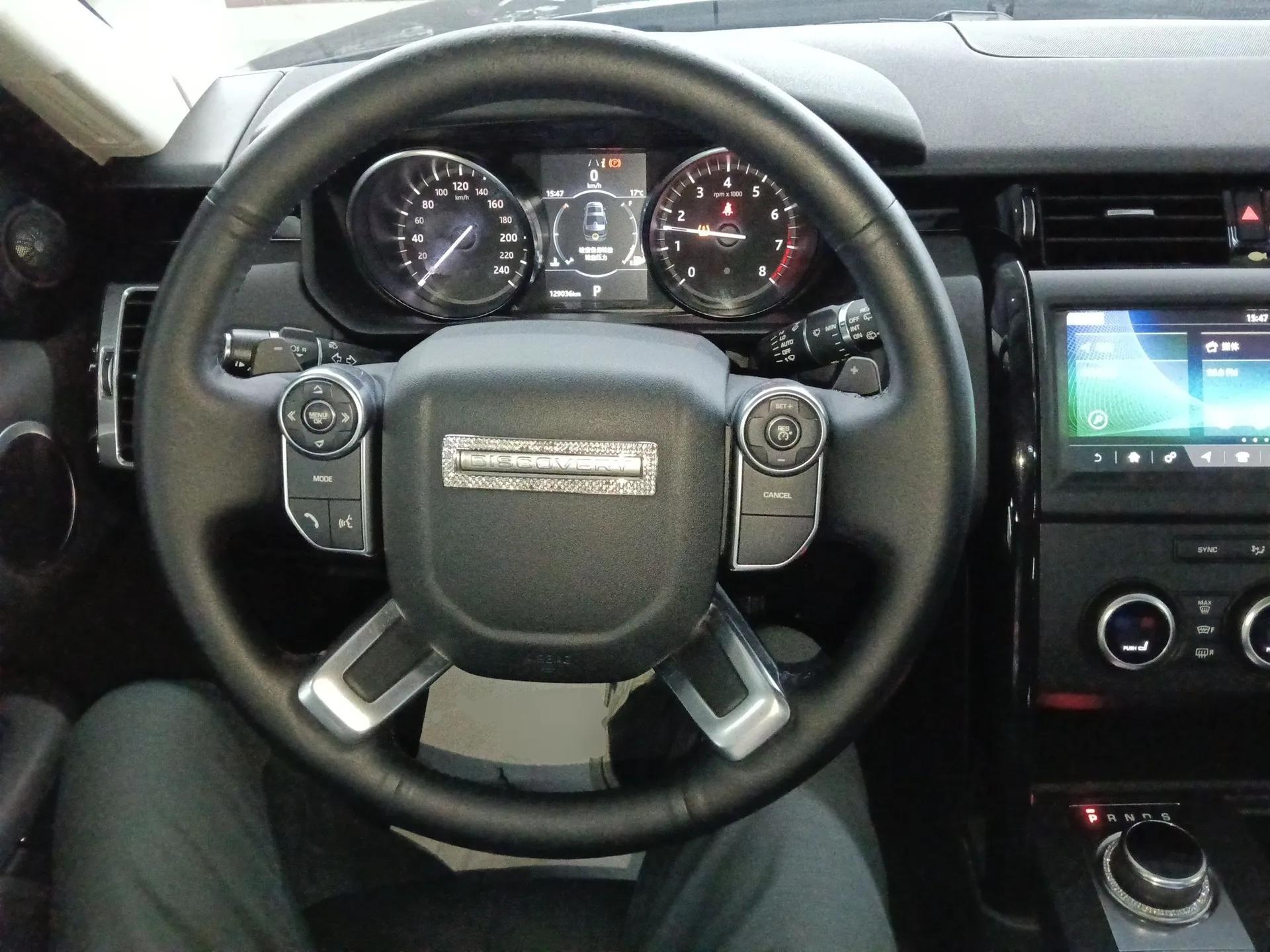 Land Rover Discovery 2018 3.0 SC V6 SE — миниатюра 14