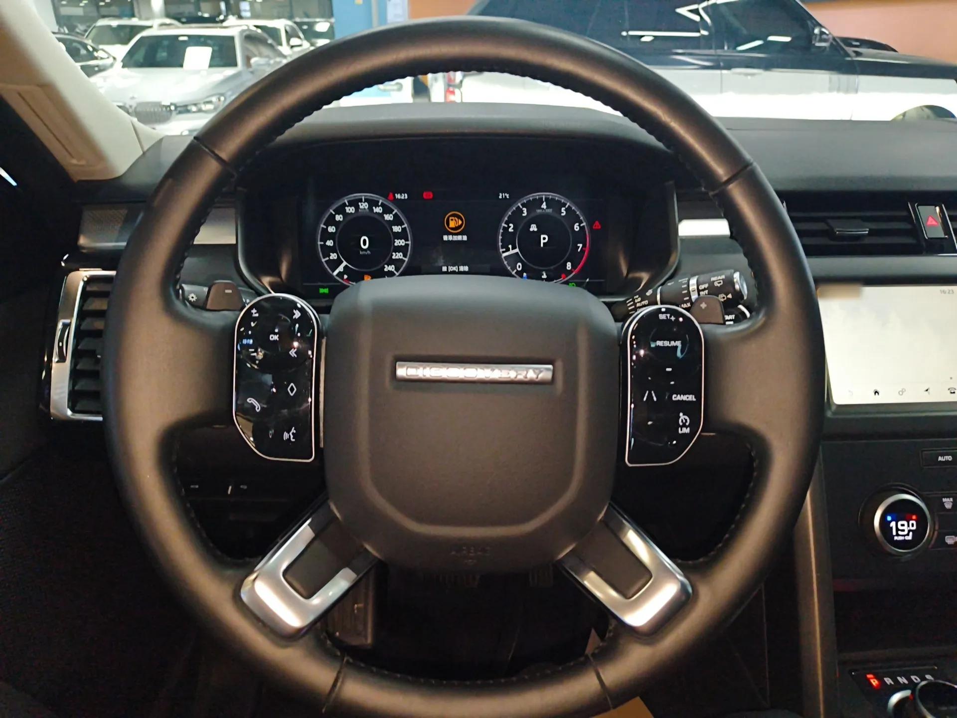 Land Rover Discovery 2020 3.0 SC V6 30th Anniversary Special Edition — миниатюра 13