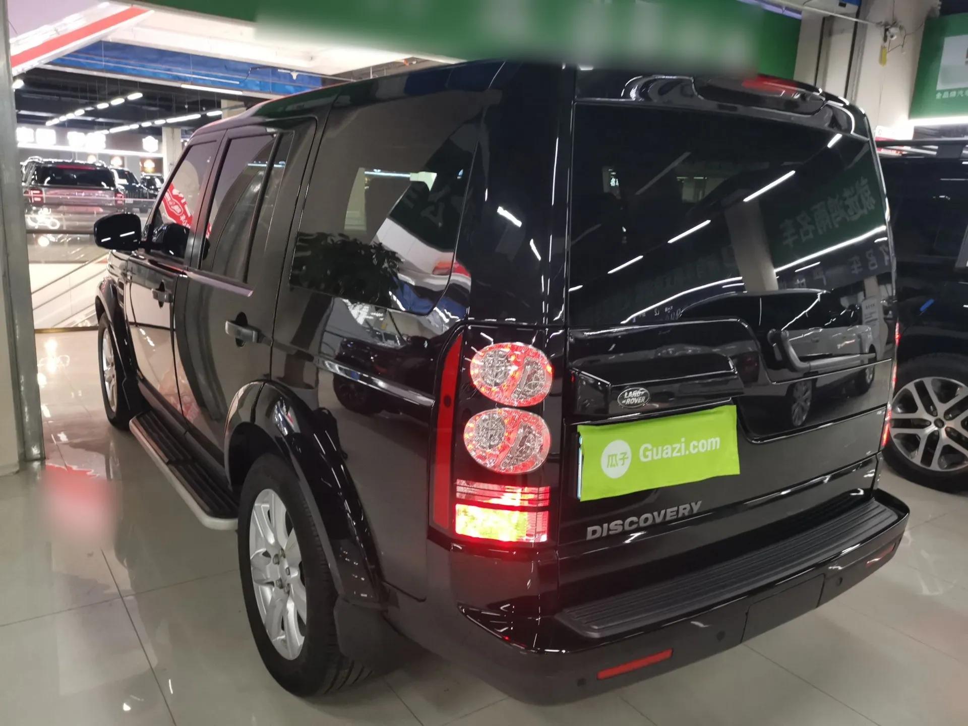 Land Rover Discovery 2015 3.0 SC V6 SE — миниатюра 4