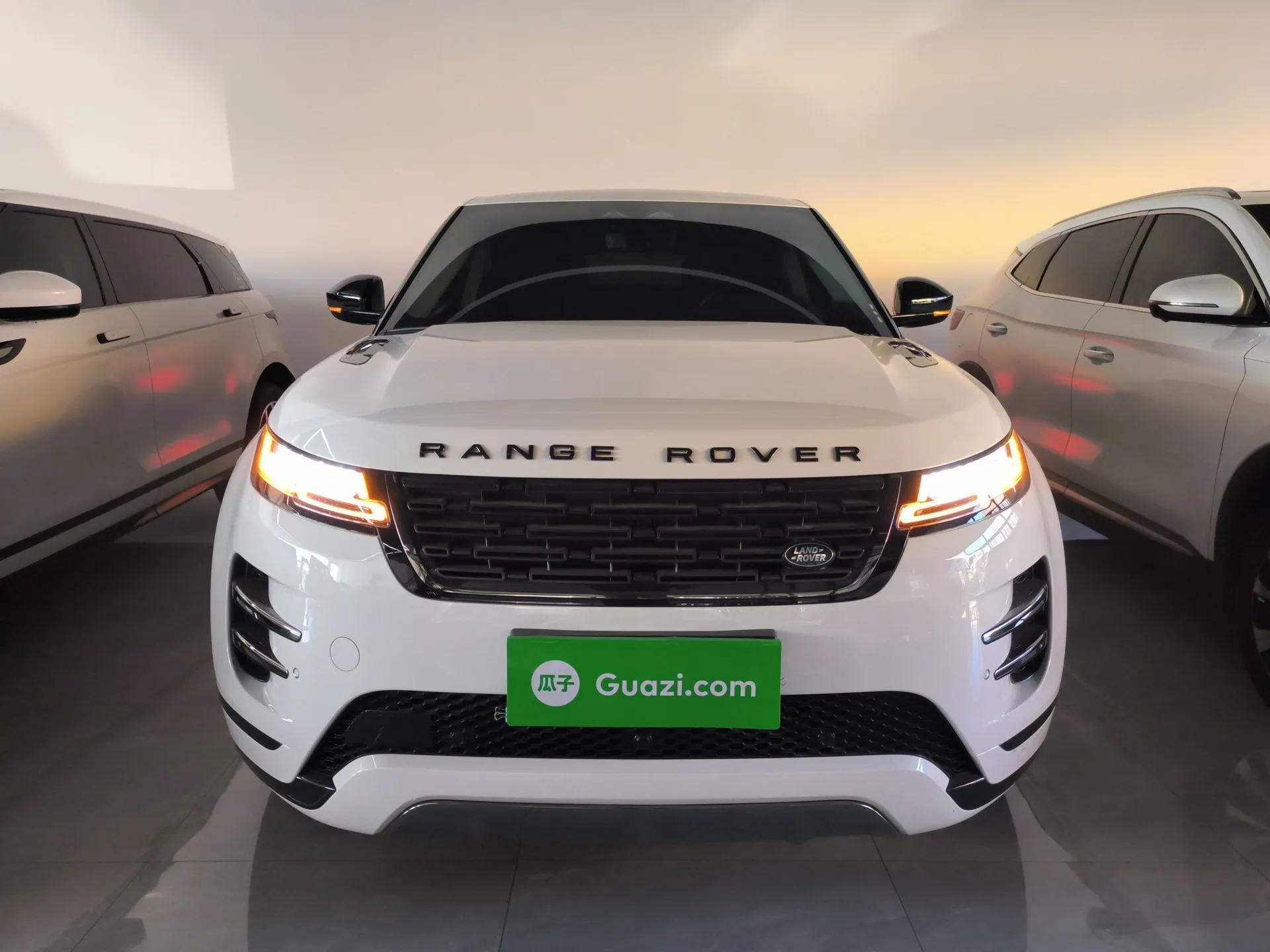Land Rover Range Evoque 2024 Aurora L 249 PS Prestige Light-Chasing Edition — миниатюра 3