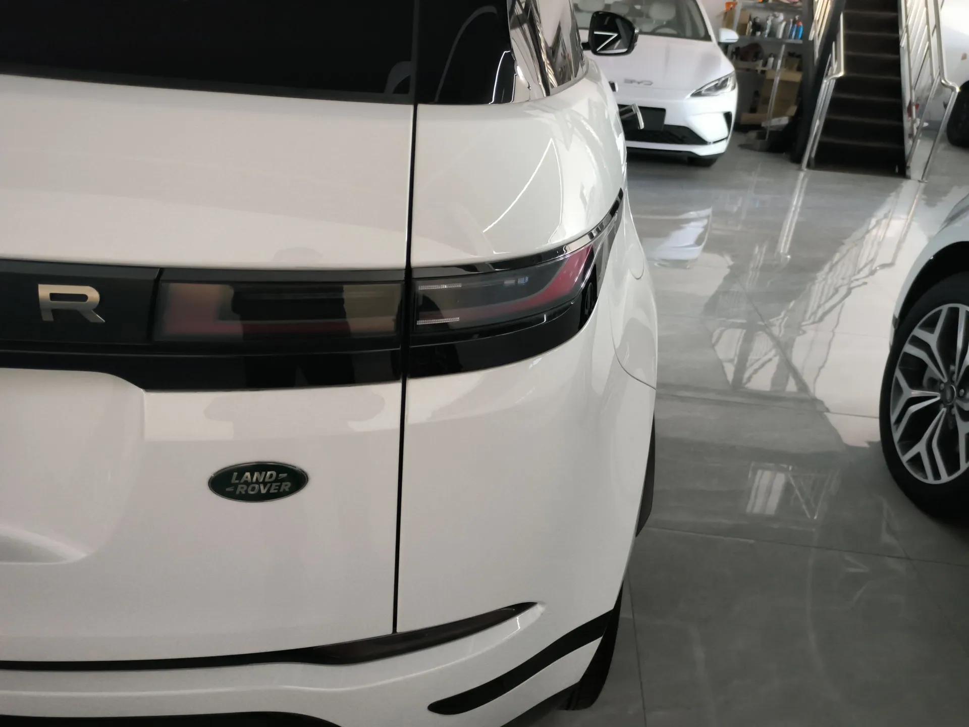 Land Rover Range Evoque 2024 Aurora L 249 PS Prestige Light-Chasing Edition — миниатюра 8