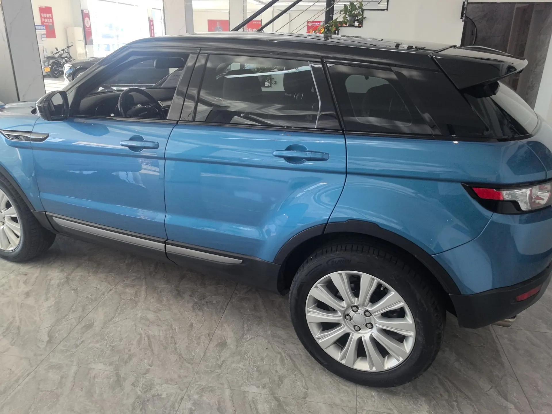 Land Rover Range Evoque 2015 2.0T Five-Door Zhiyao Edition — миниатюра 6