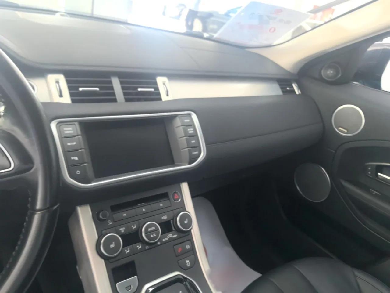 Land Rover Range Evoque 2015 2.0T Five-Door Zhiyao Edition — миниатюра 9