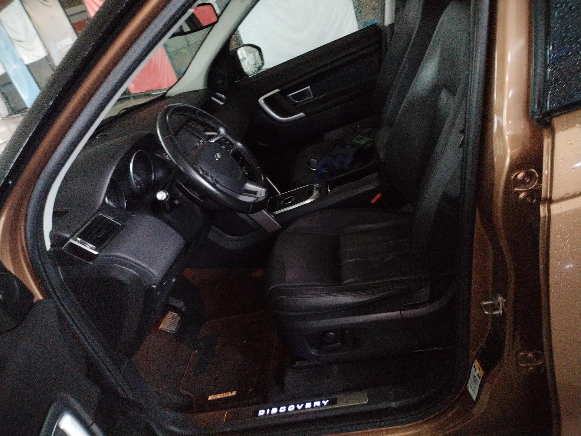 Land Rover Discovery Sport 2016 2.0T Limited-Edition Launch — миниатюра 19
