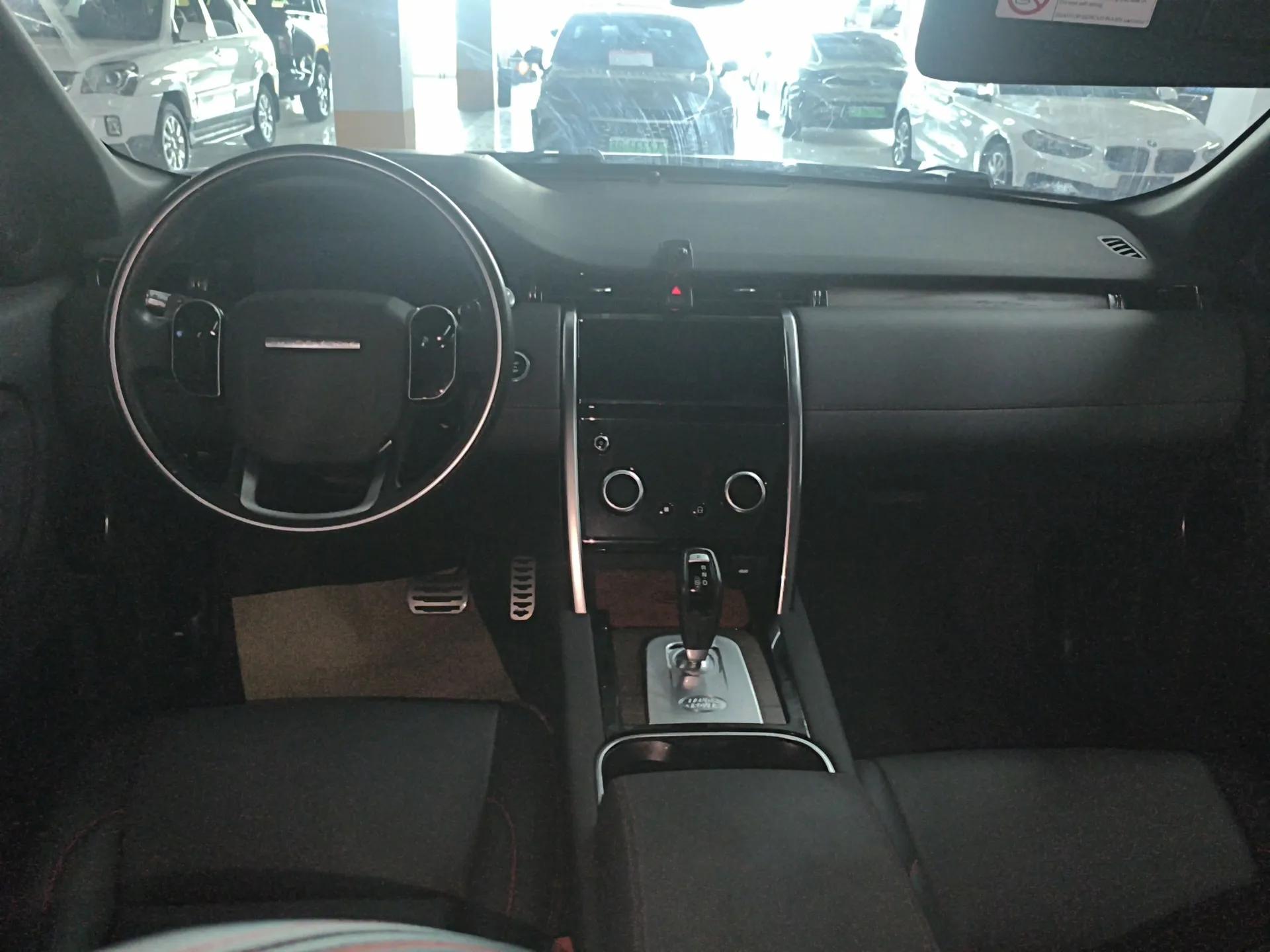 Land Rover Discovery Sport 2020 249 PS R-Dynamic Performance Edition — миниатюра 13