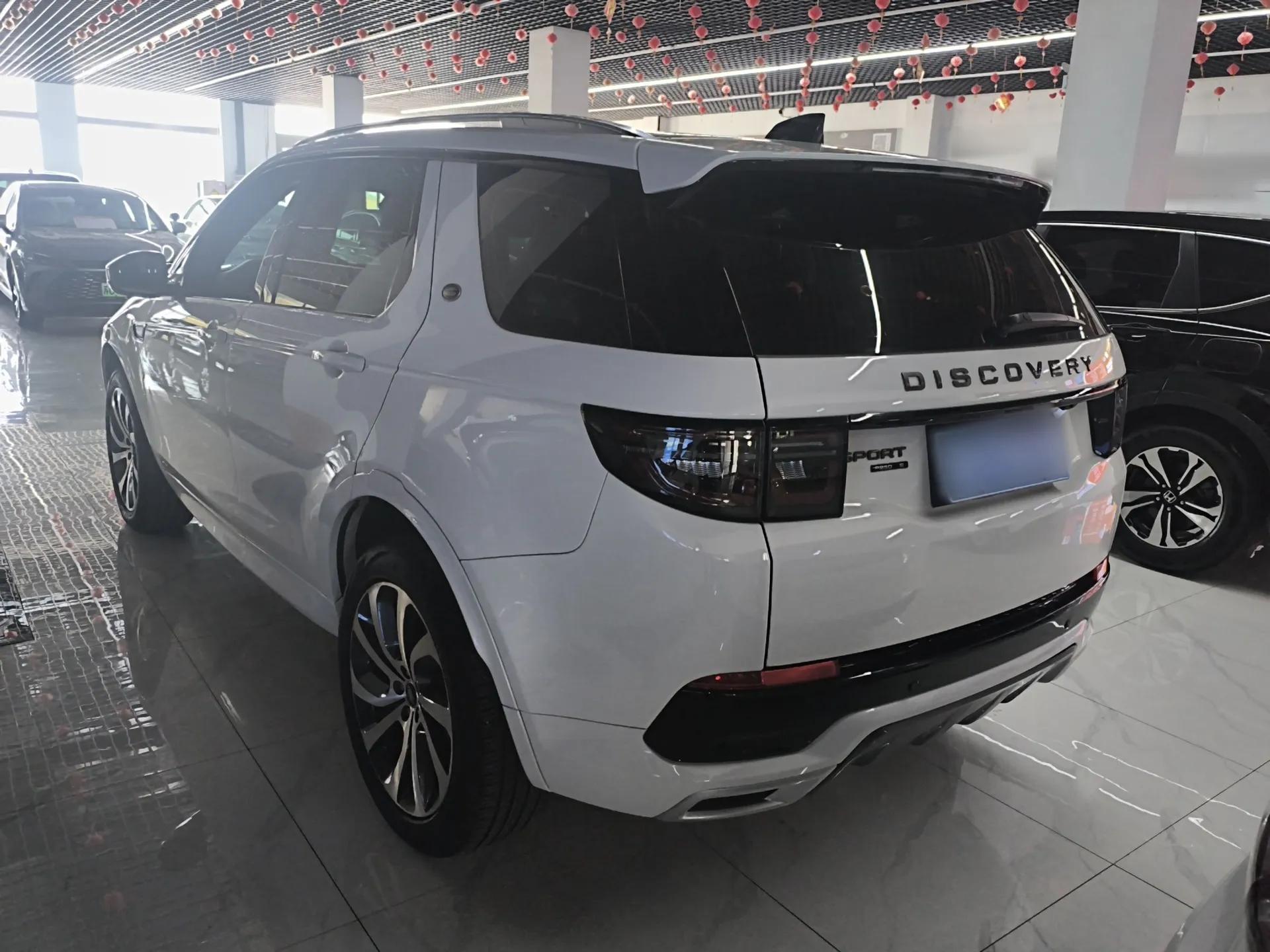 Land Rover Discovery Sport 2020 249 PS R-Dynamic Performance Edition — миниатюра 4