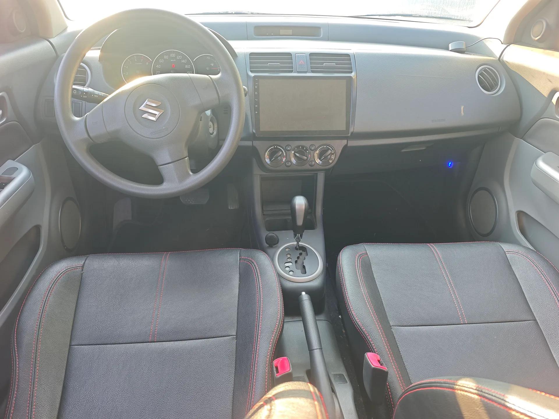 Suzuki Swift 2013 1.5L Automatic 20th Anniversary Limited Edition — миниатюра 8