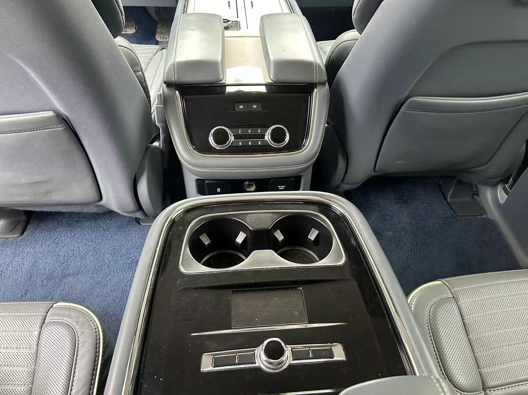 Lincoln Navigator 2020 3.5T Presidential Series — миниатюра 8
