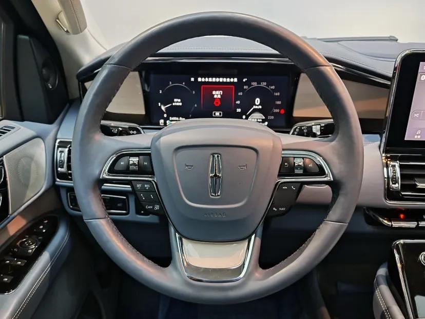 Lincoln Navigator 2020 3.5T Long-Wheelbase Presidential Edition — миниатюра 19