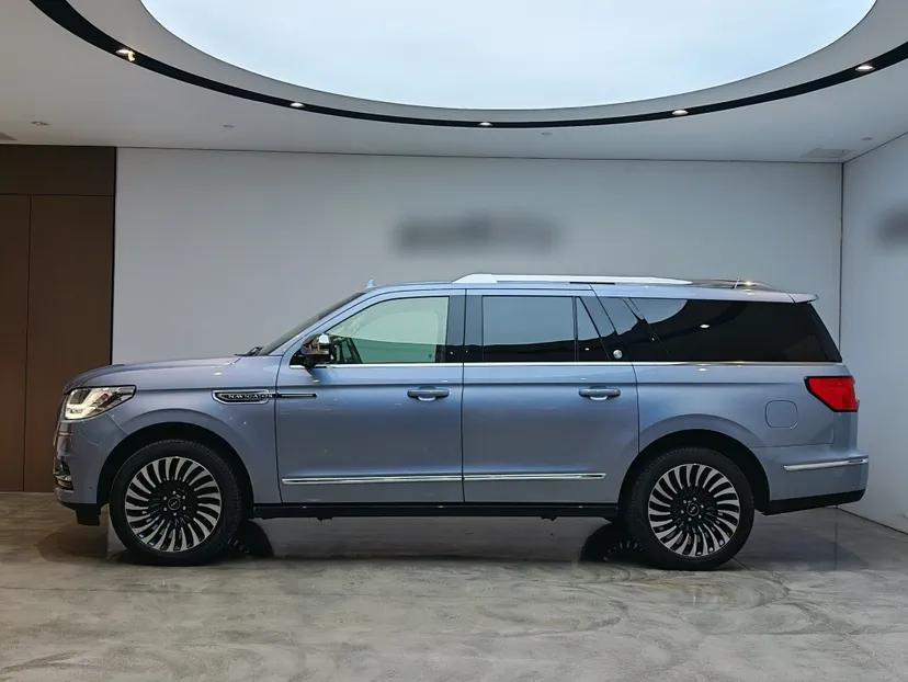 Lincoln Navigator 2020 3.5T Long-Wheelbase Presidential Edition — миниатюра 3