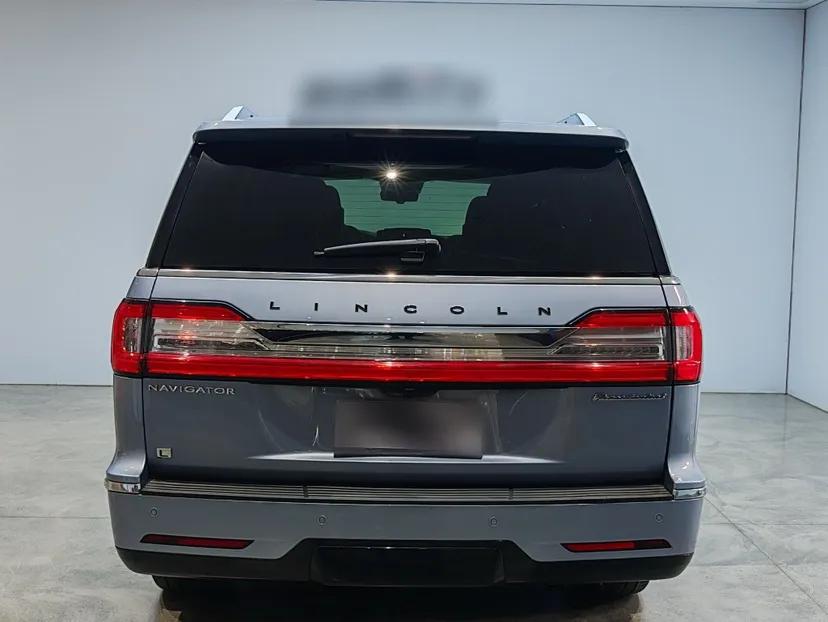 Lincoln Navigator 2020 3.5T Long-Wheelbase Presidential Edition — миниатюра 5