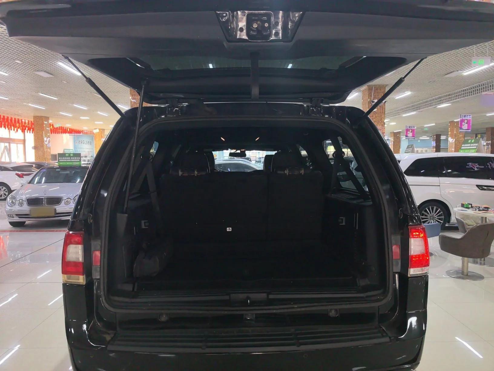 Lincoln Navigator 2017 3.5T AWD — миниатюра 22