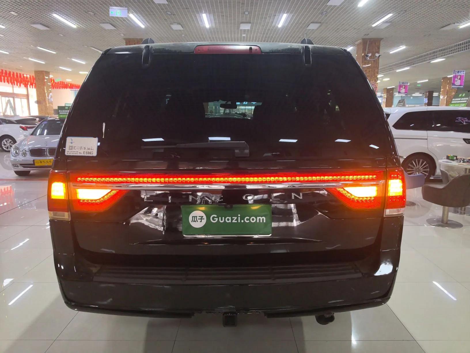 Lincoln Navigator 2017 3.5T AWD — миниатюра 5