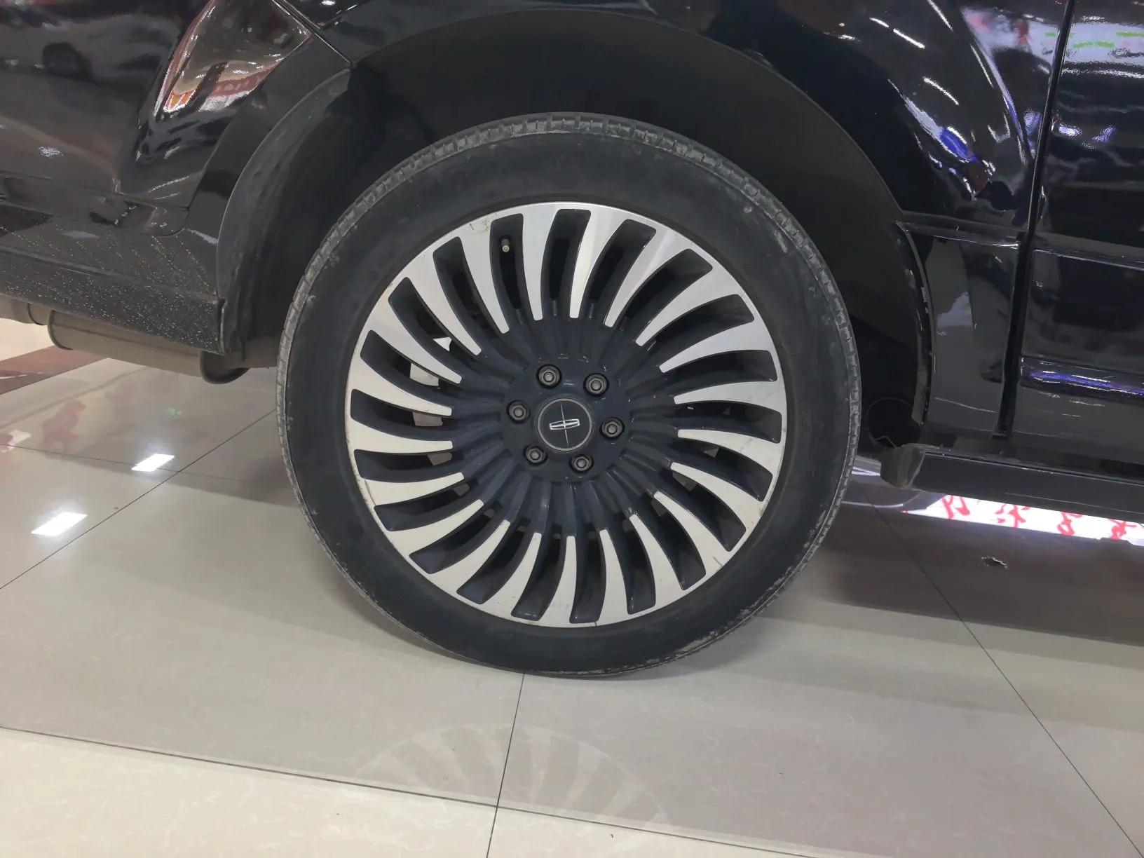 Lincoln Navigator 2017 3.5T AWD — миниатюра 10
