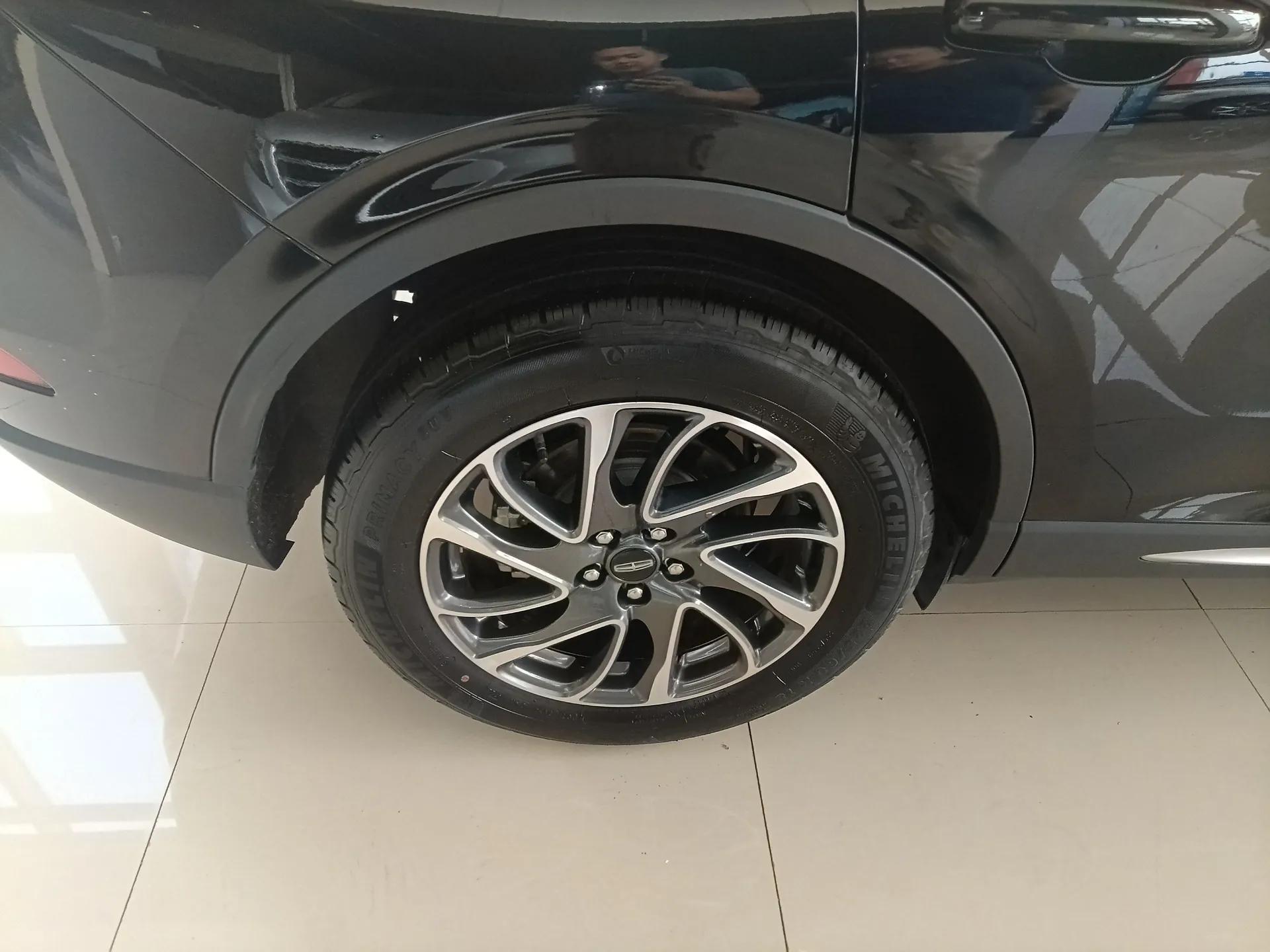 Lincoln Corsair 2022 Revised Version 2.0T Two-Wheel Drive Premium Edition — миниатюра 10
