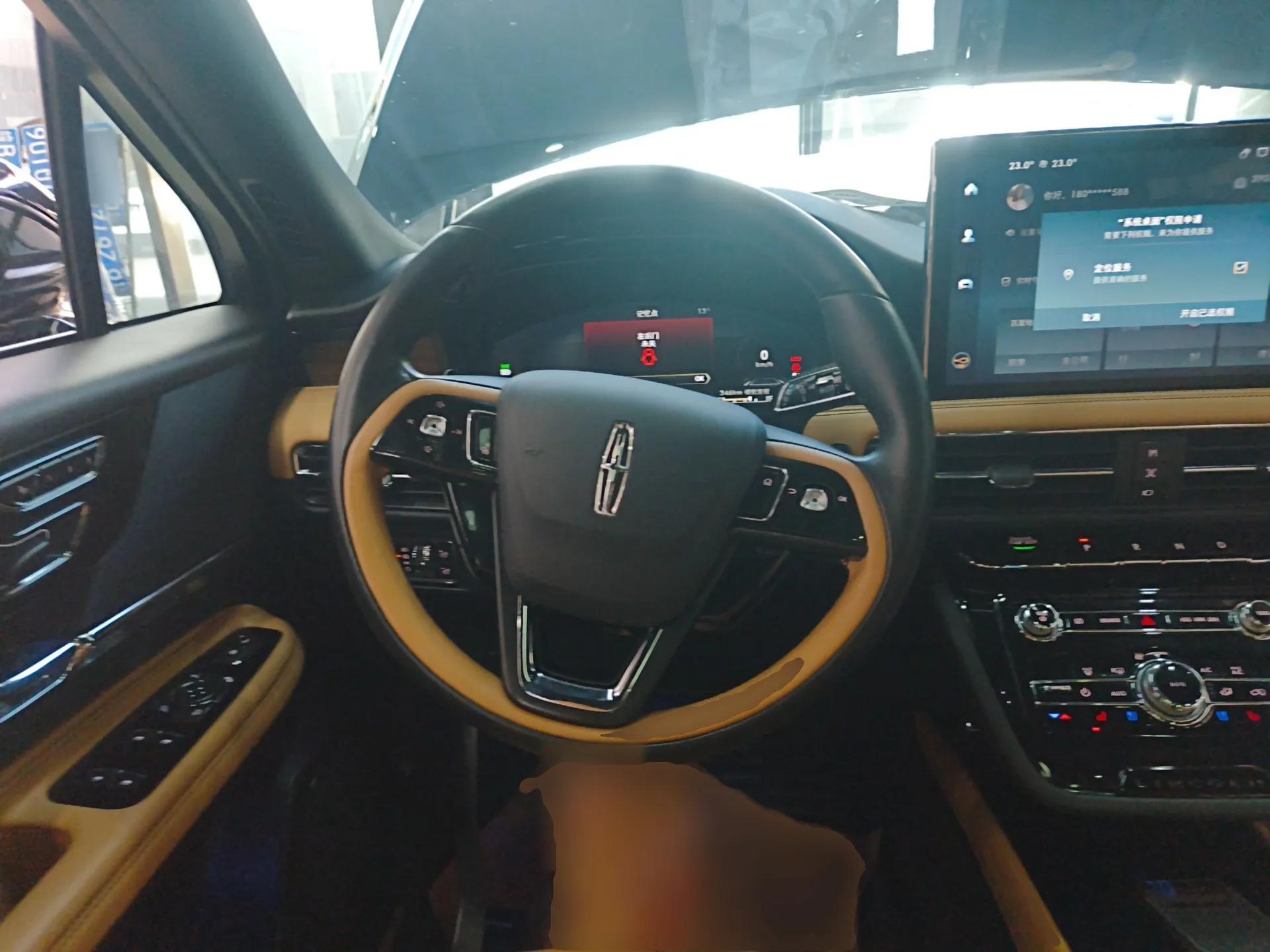 Lincoln Corsair 2022 2.0T Two-Wheel Drive Luxury Edition — миниатюра 12