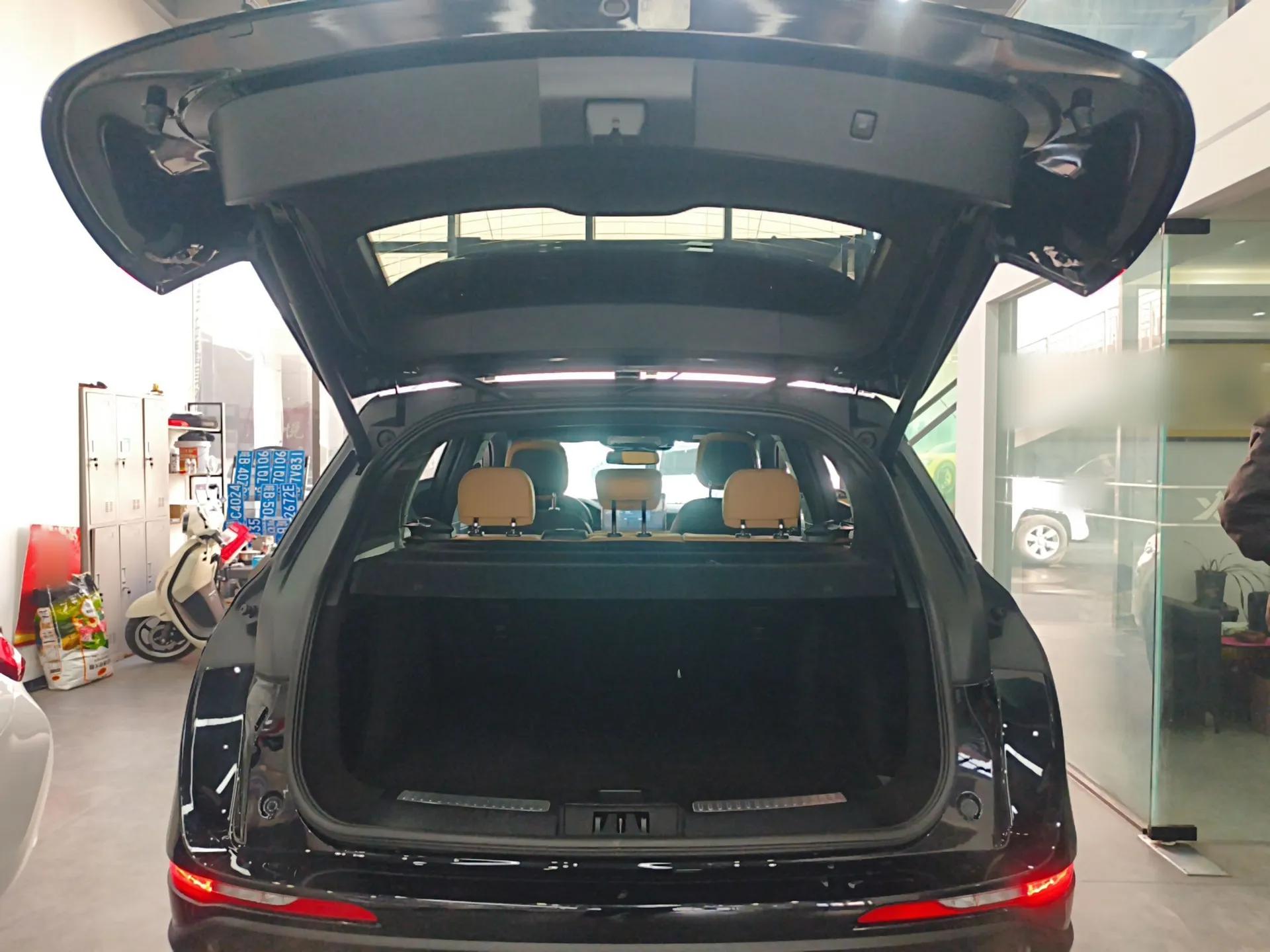 Lincoln Corsair 2022 2.0T Two-Wheel Drive Luxury Edition — миниатюра 18