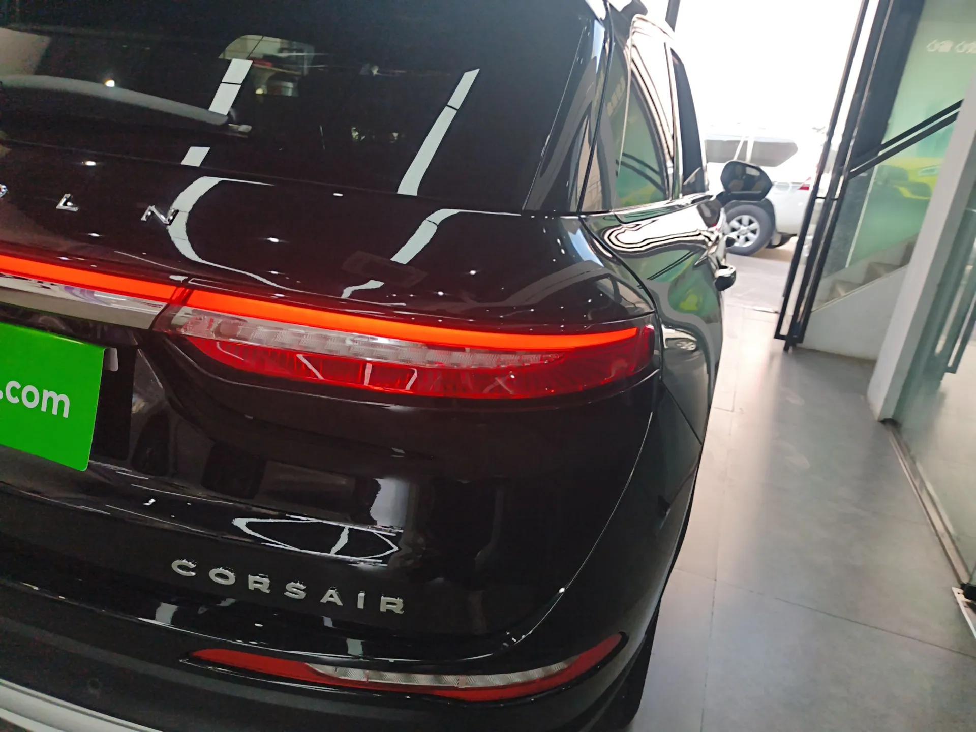 Lincoln Corsair 2022 2.0T Two-Wheel Drive Luxury Edition — миниатюра 8