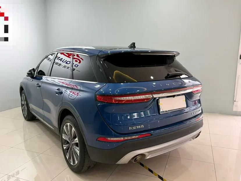 Lincoln Corsair 2022 2.0T Two-Wheel Drive Luxury Edition — миниатюра 8