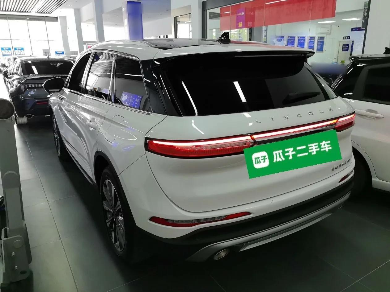 Lincoln Corsair 2022 2.0T Two-Wheel Drive Luxury Edition — миниатюра 4
