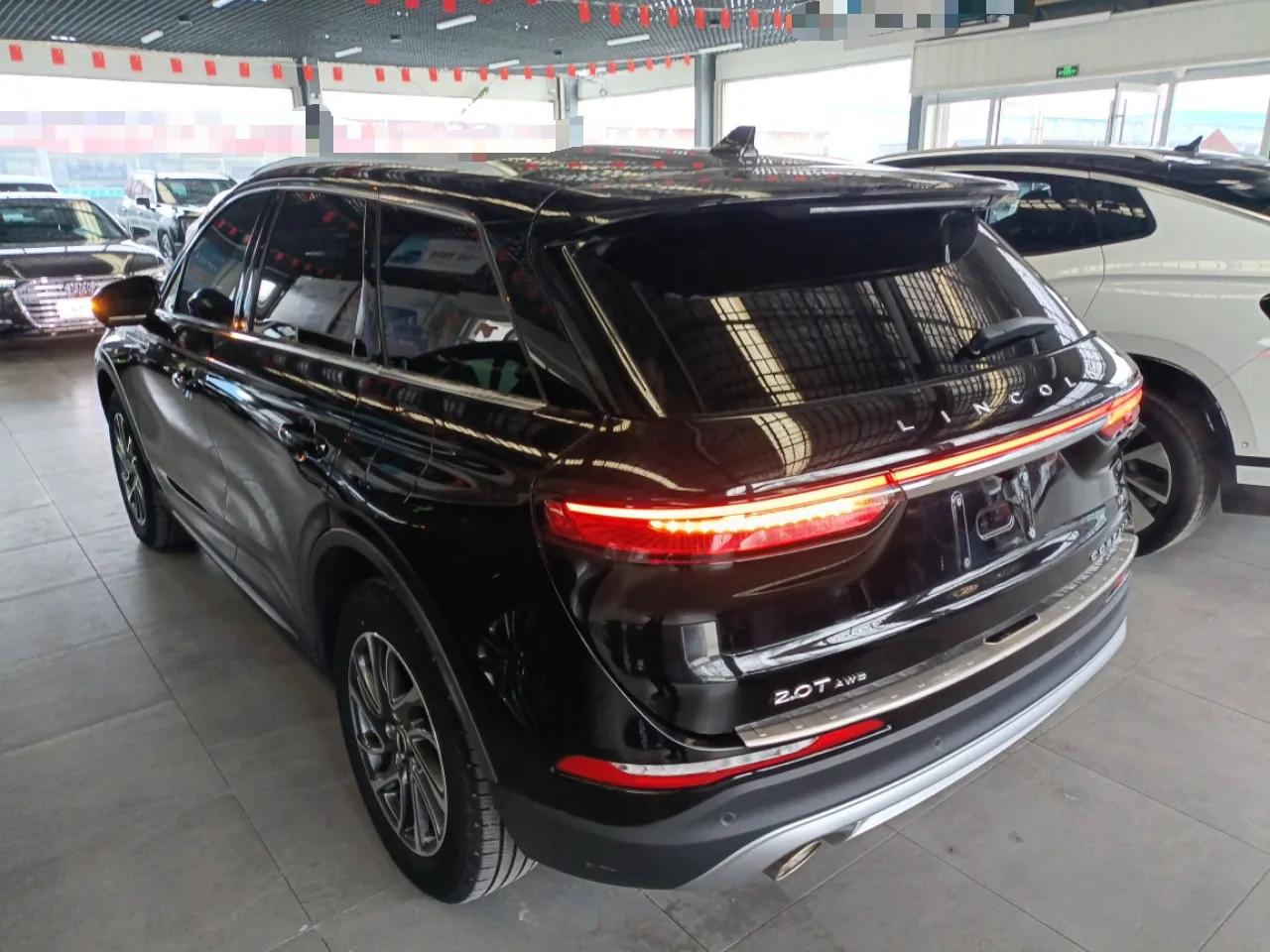 Lincoln Corsair 2022 2.0T Two-Wheel Drive Deluxe Edition — миниатюра 7
