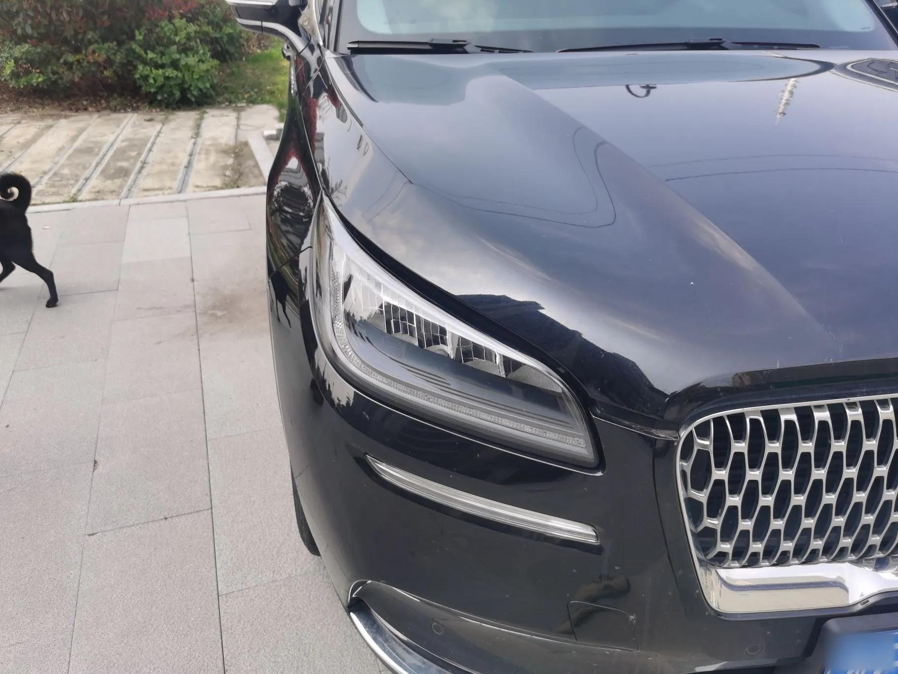 Lincoln Corsair 2022 2.0T Two-Wheel Drive Deluxe Edition — миниатюра 7