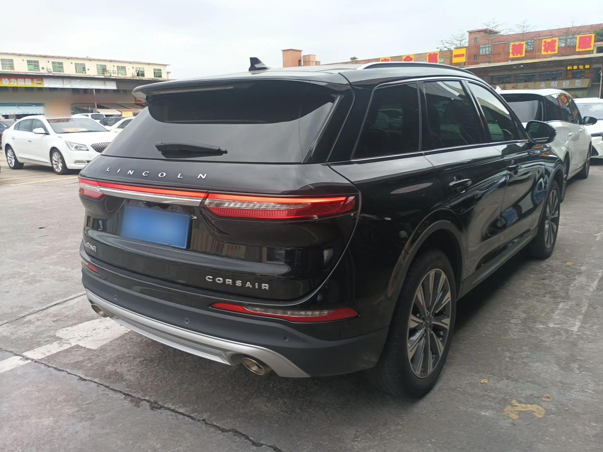 Lincoln Corsair 2022 2.0T Two-Wheel Drive Luxury Edition — миниатюра 6