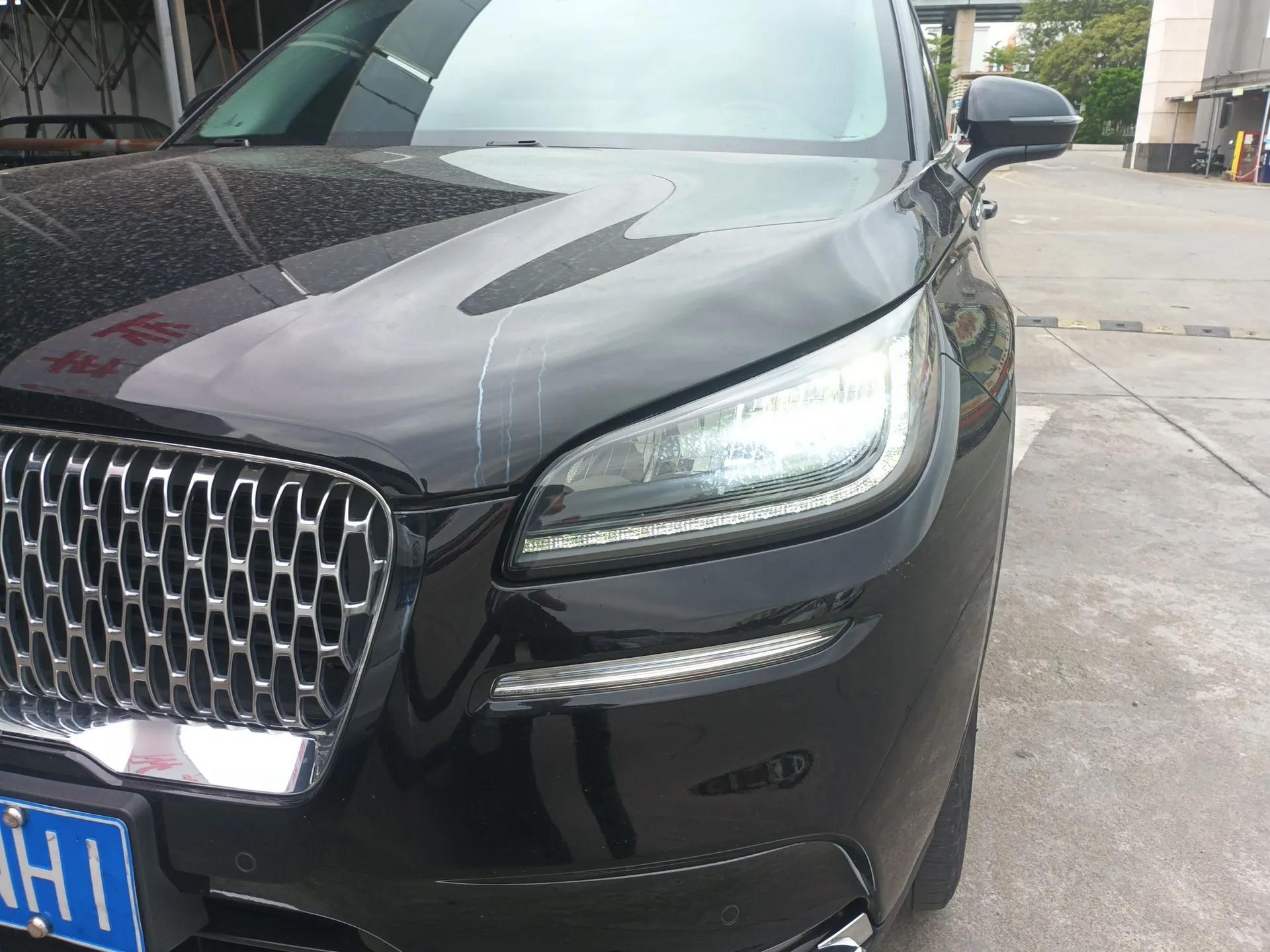 Lincoln Corsair 2022 2.0T Two-Wheel Drive Luxury Edition — миниатюра 9