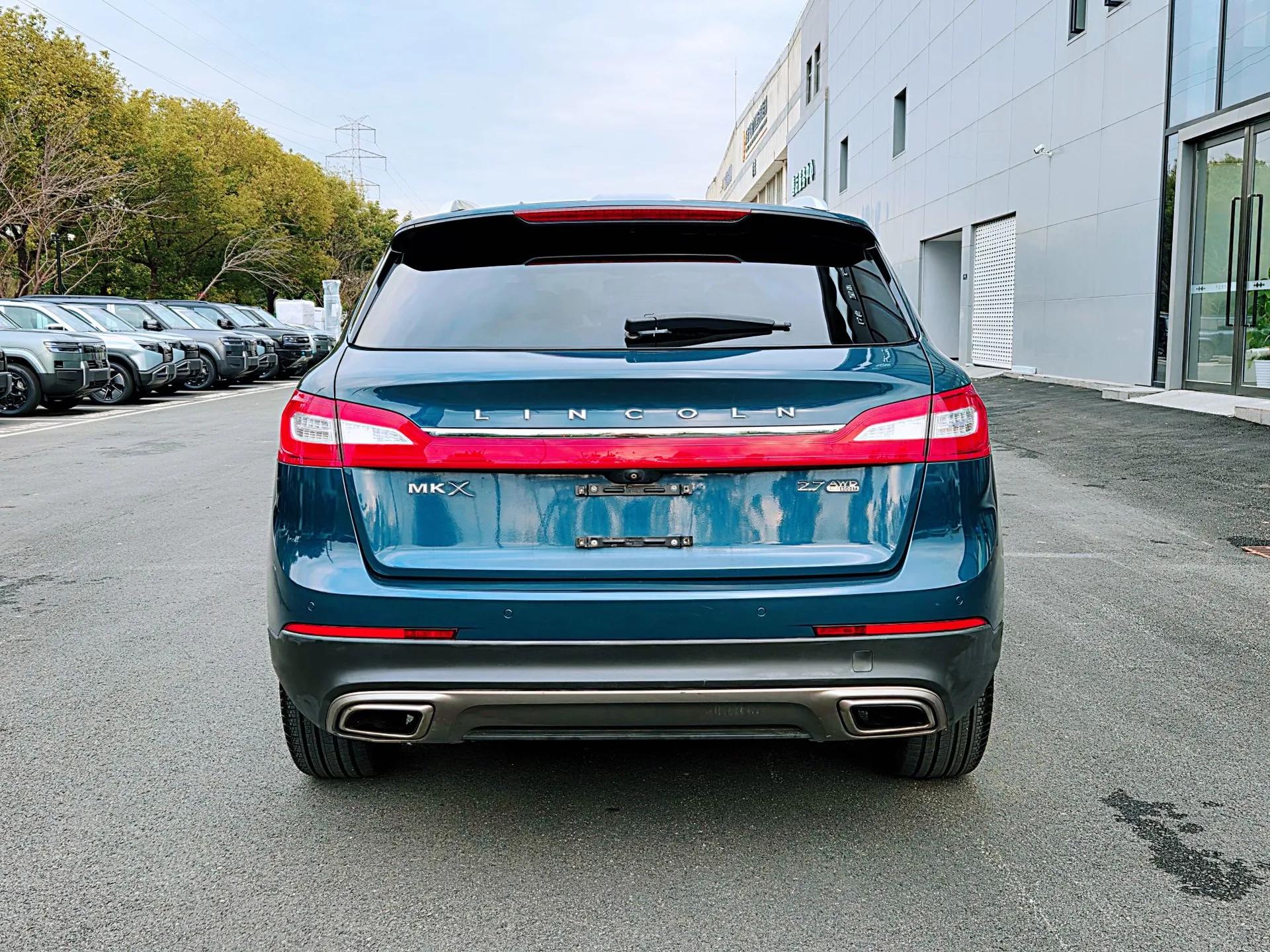 Lincoln MKX 2015 2.7T Four-Wheel Drive Prestige Edition — миниатюра 6