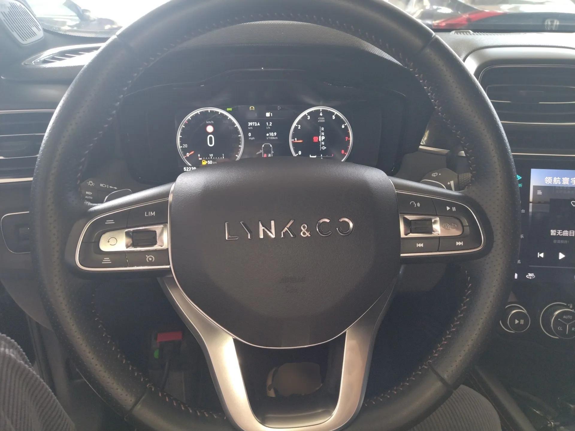 Lynk & Co 03 2020 1.5TD DCT JingPro Edition — миниатюра 14