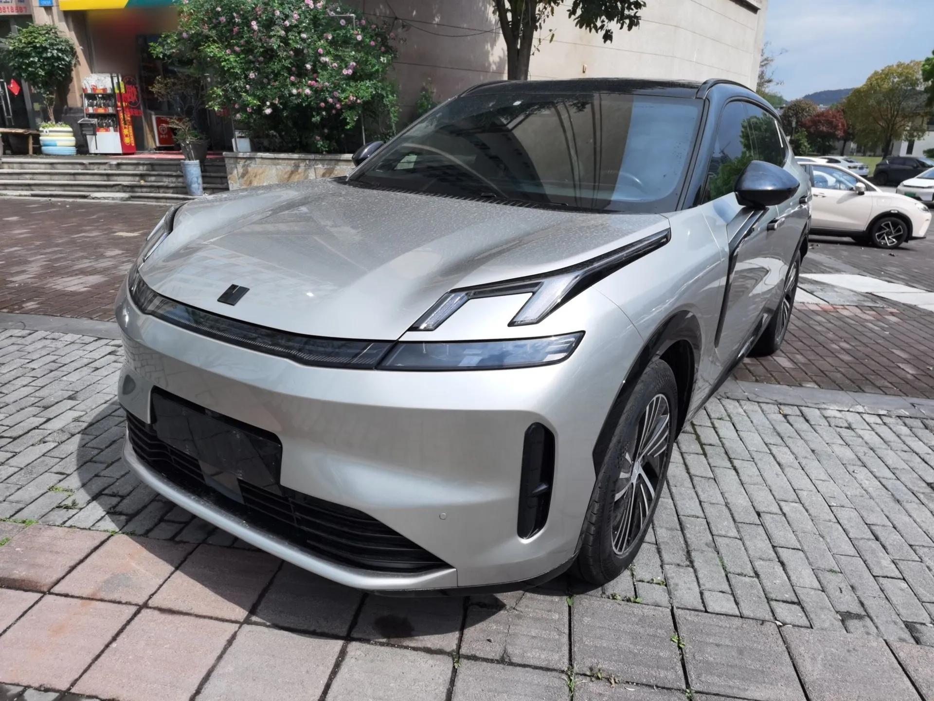 Lynk & Co 08 EM-P 2023 120km Long-Range Halo — миниатюра 1