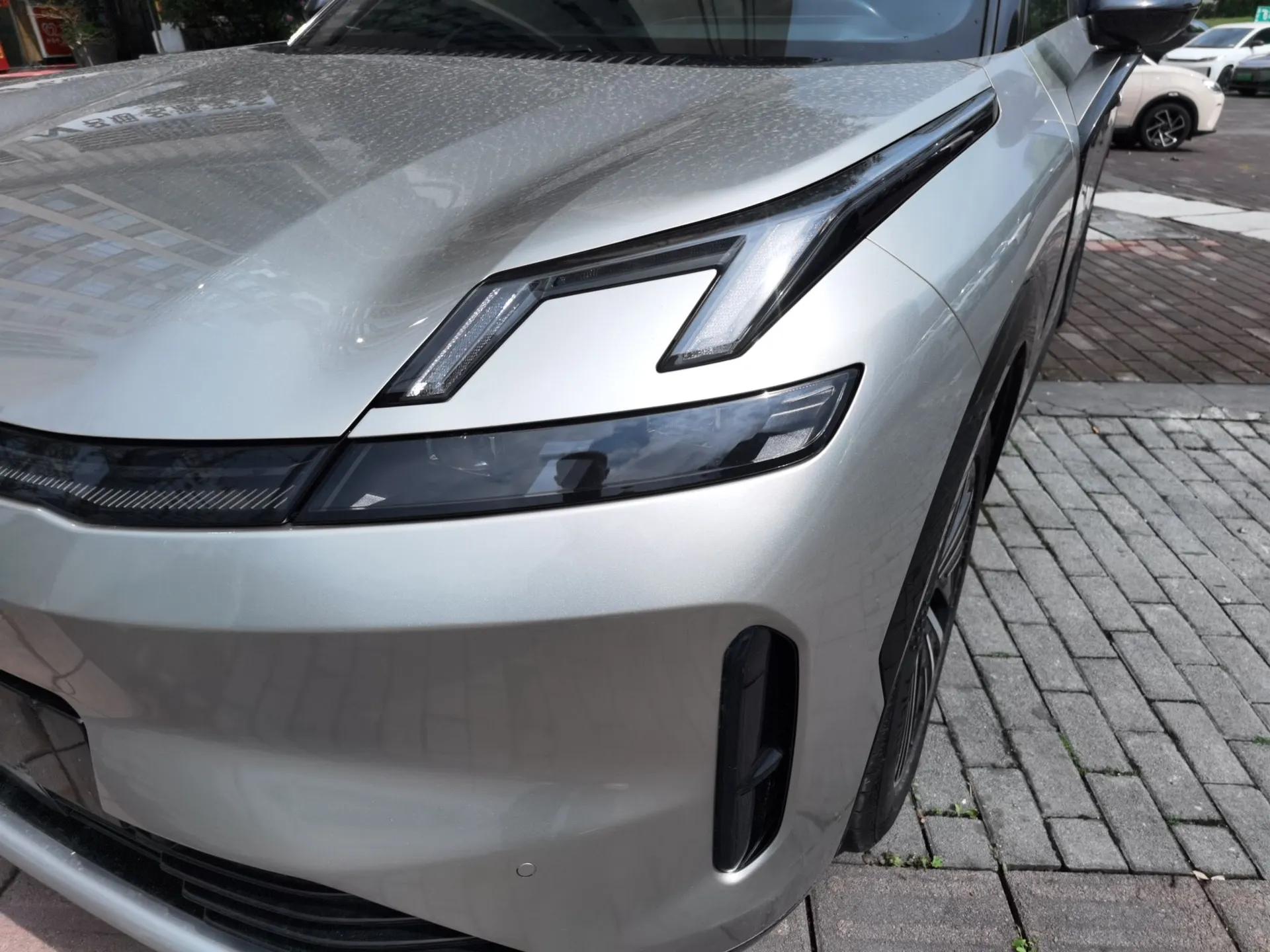 Lynk & Co 08 EM-P 2023 120km Long-Range Halo — миниатюра 9