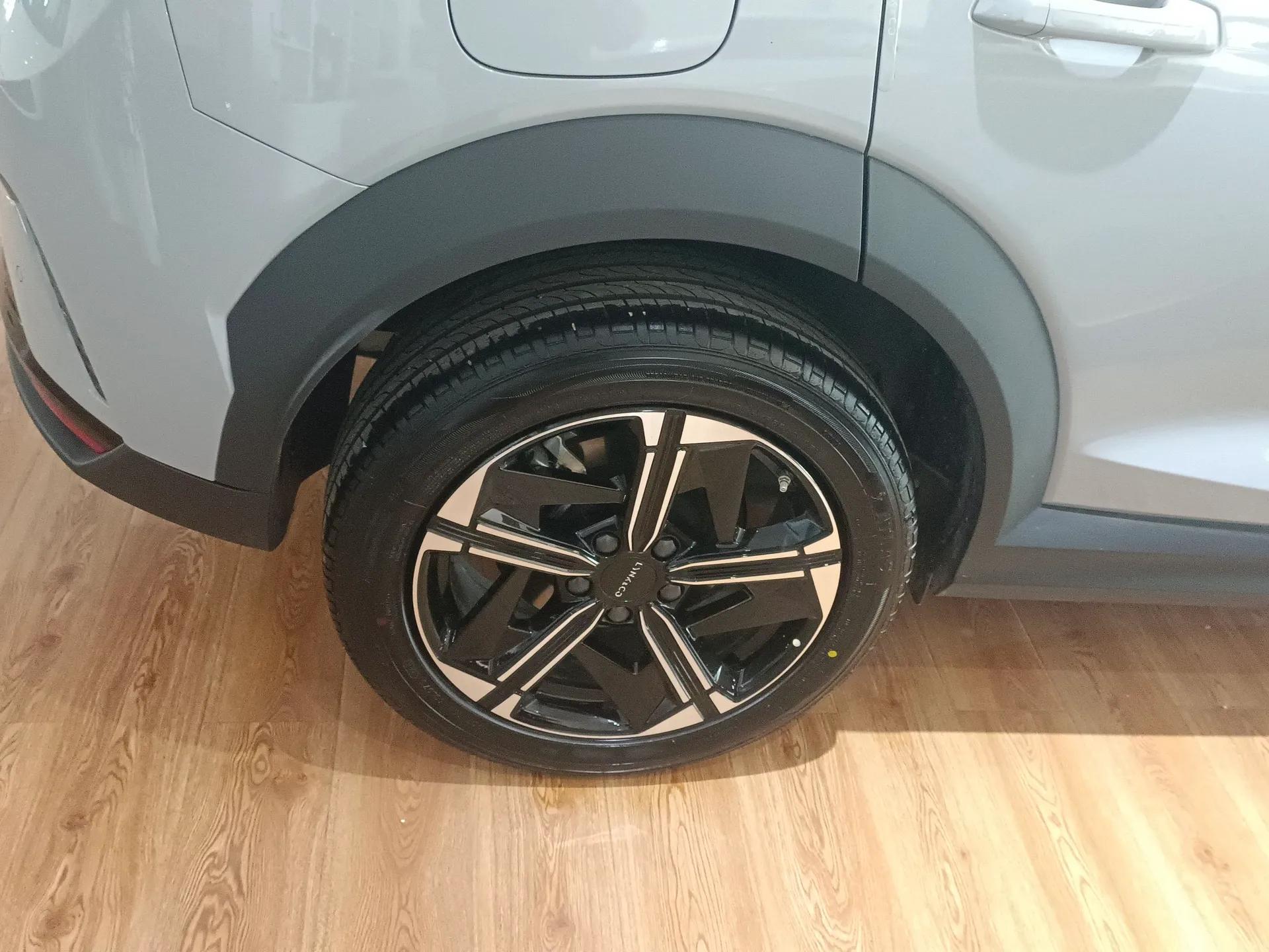 Lynk & Co 06 EM-P 2023 EM-P 56 Standard Range Pro — миниатюра 10