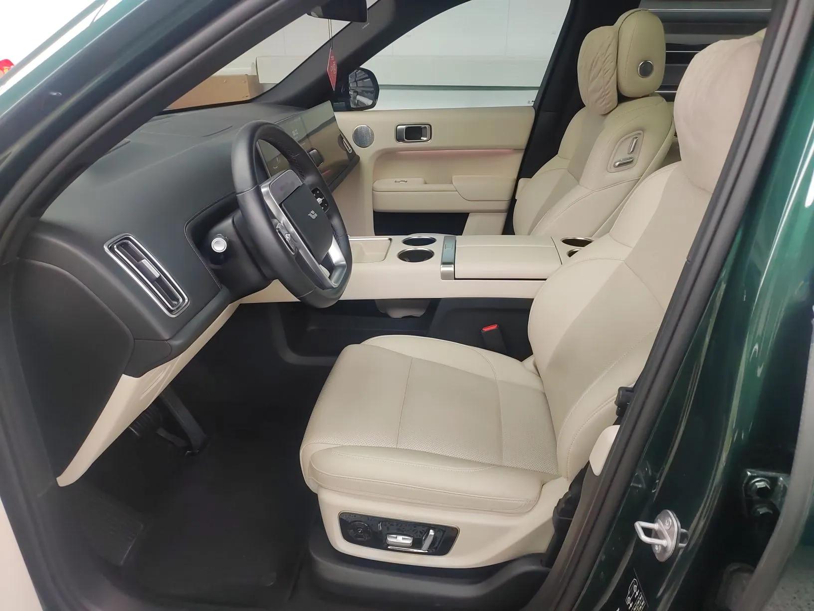 Li Auto L9 2022 Max model — миниатюра 8
