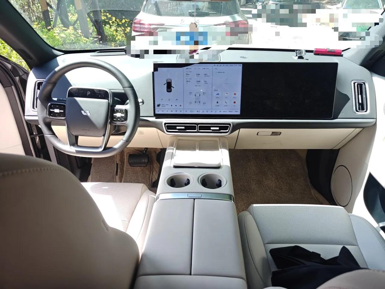 Li Auto L6 2024 Max — миниатюра 10