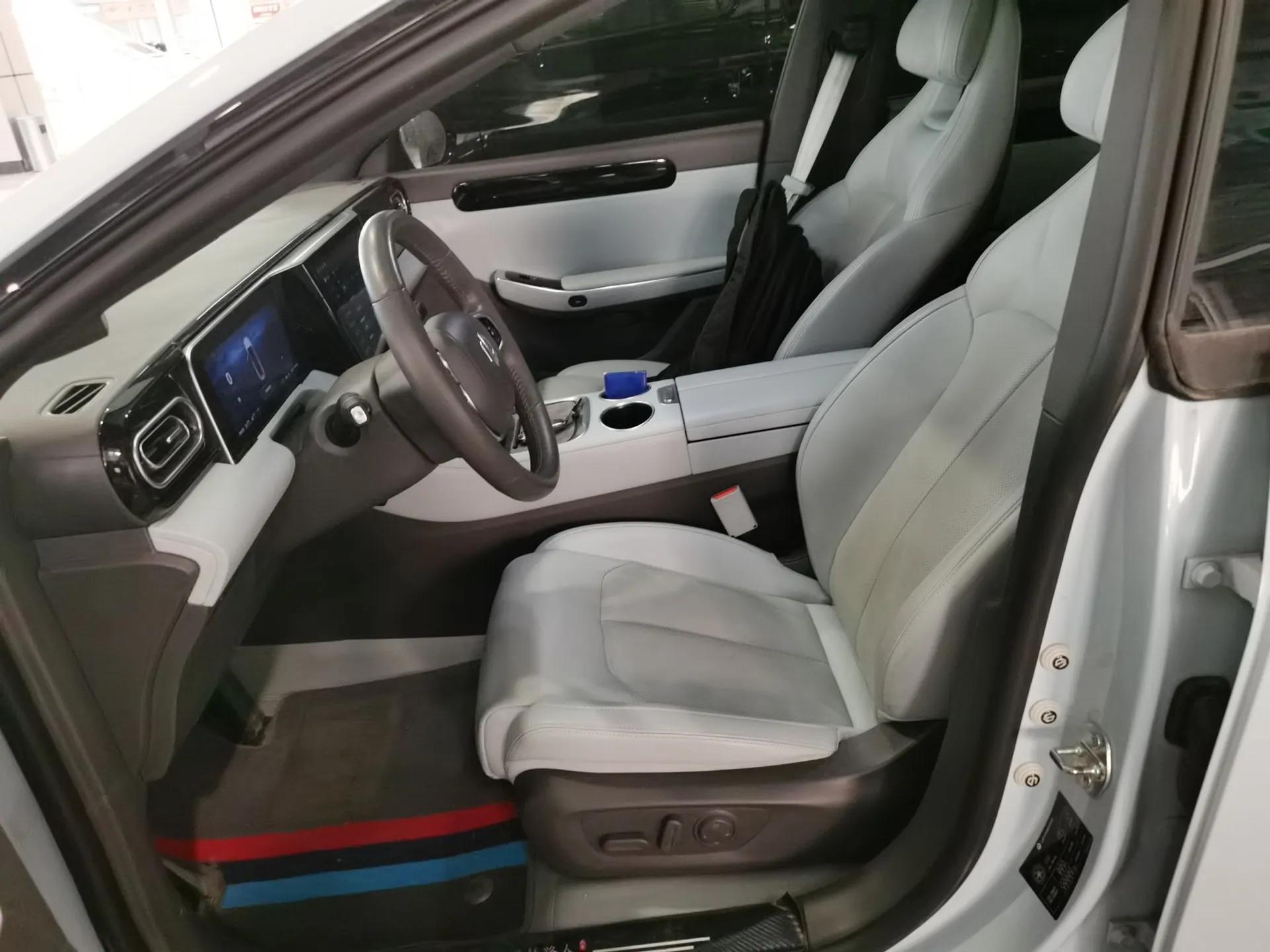 Leapmotor C01 2023 Range-Extended 216 Comfort Edition — миниатюра 17