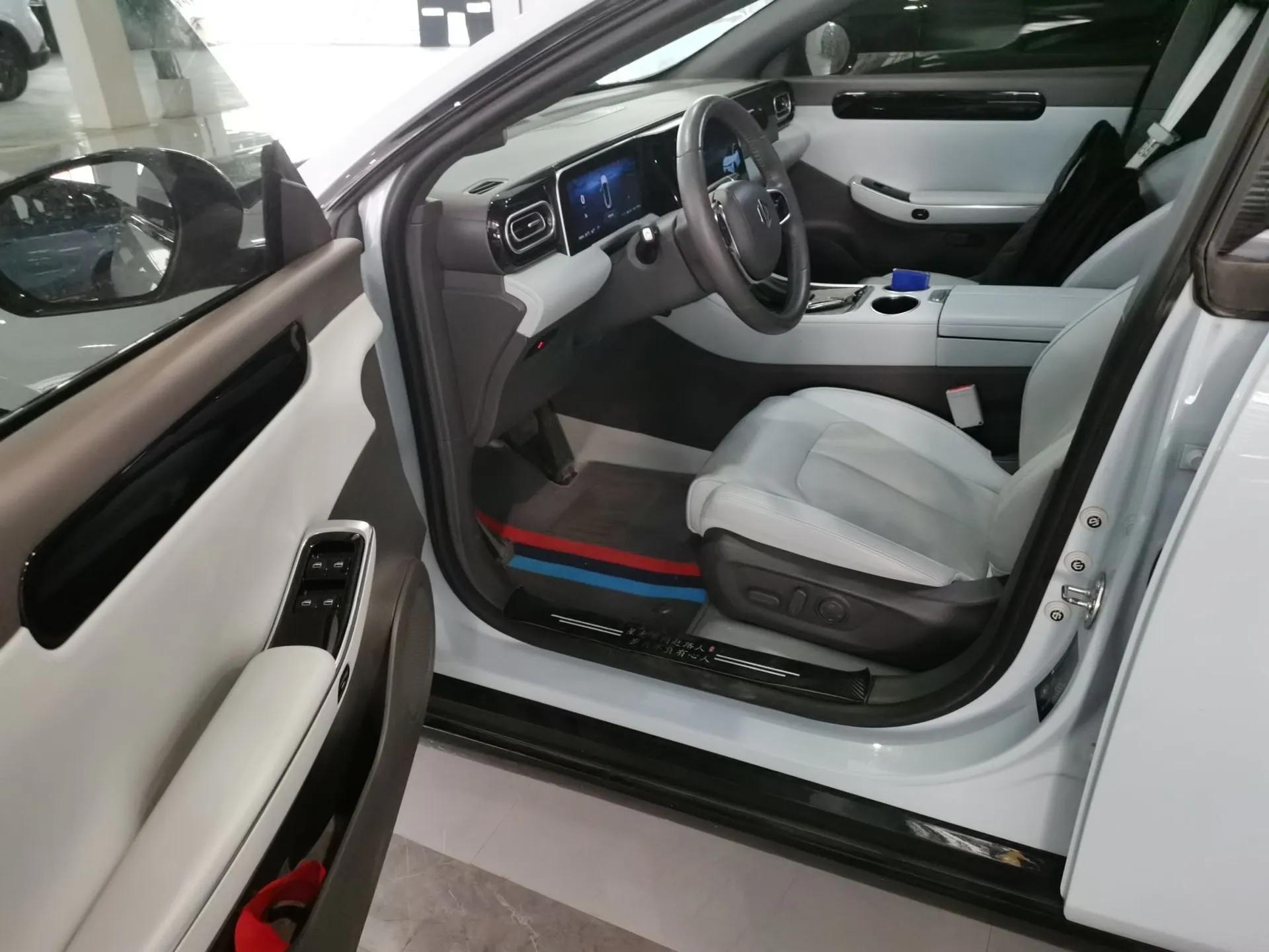 Leapmotor C01 2023 Range-Extended 216 Comfort Edition — миниатюра 18