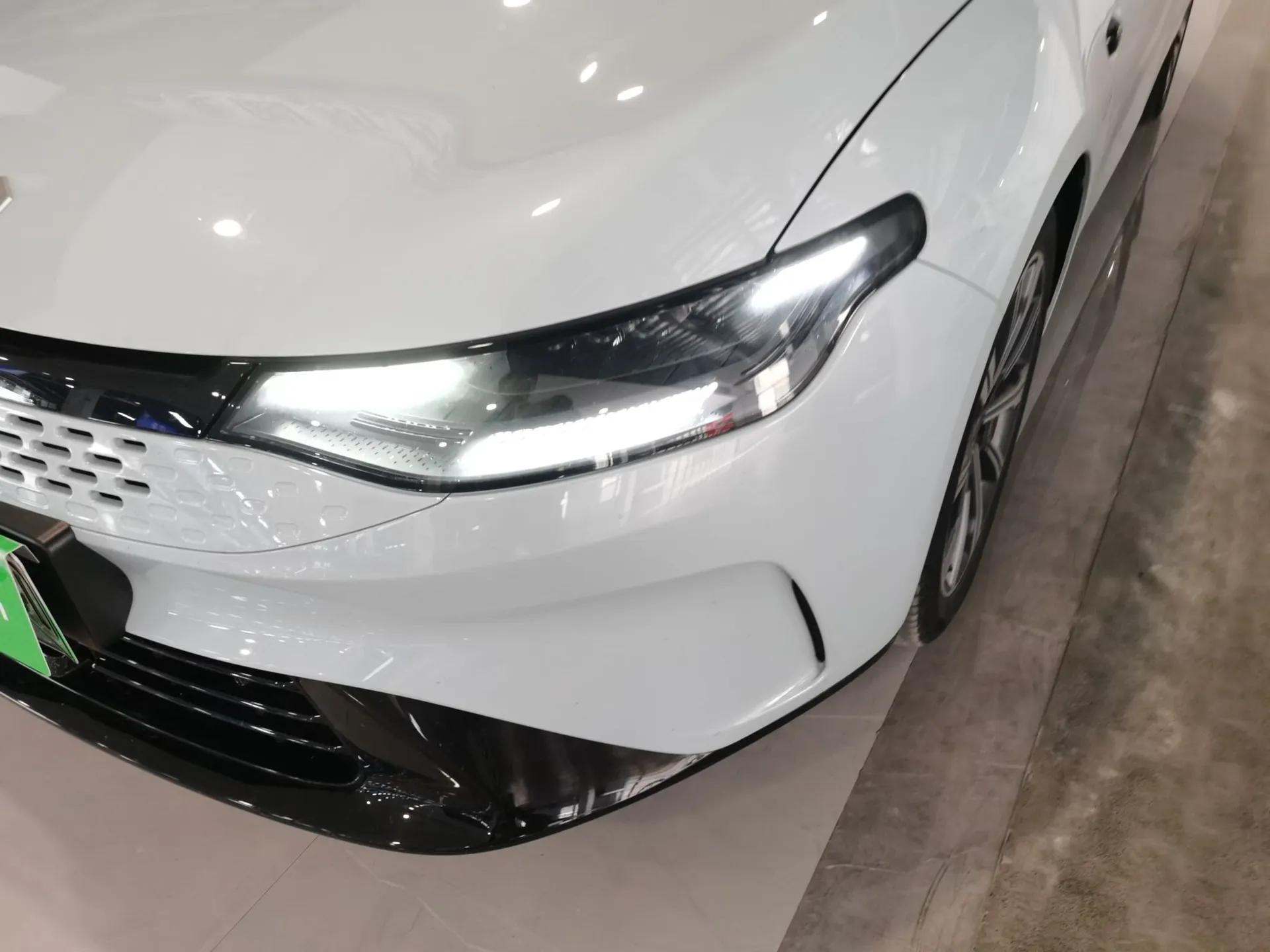 Leapmotor C01 2023 Range-Extended 216 Comfort Edition — миниатюра 5