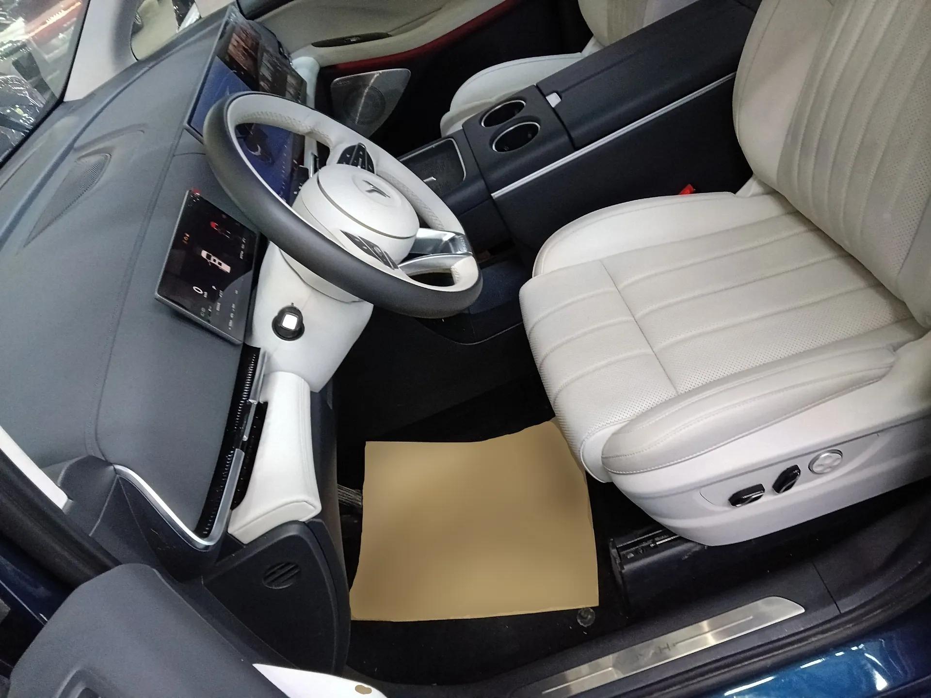 VOYAH Dream 2025 PHEV Four-Wheel-Drive Flagship Kunpeng Edition — миниатюра 17