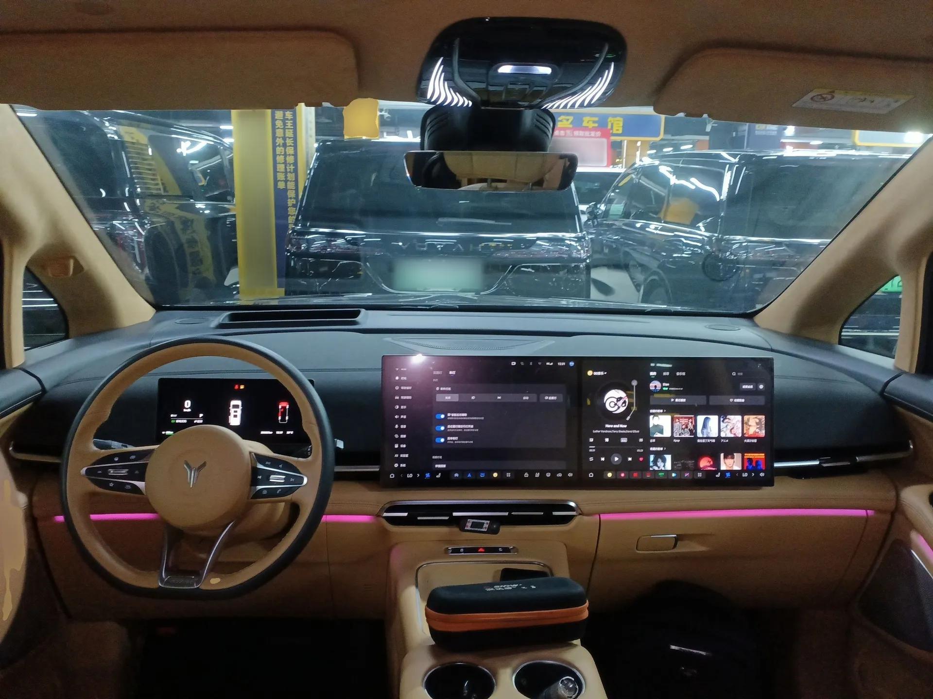 VOYAH Dream 2025 PHEV Four-Wheel-Drive Flagship Kunpeng Edition — миниатюра 20