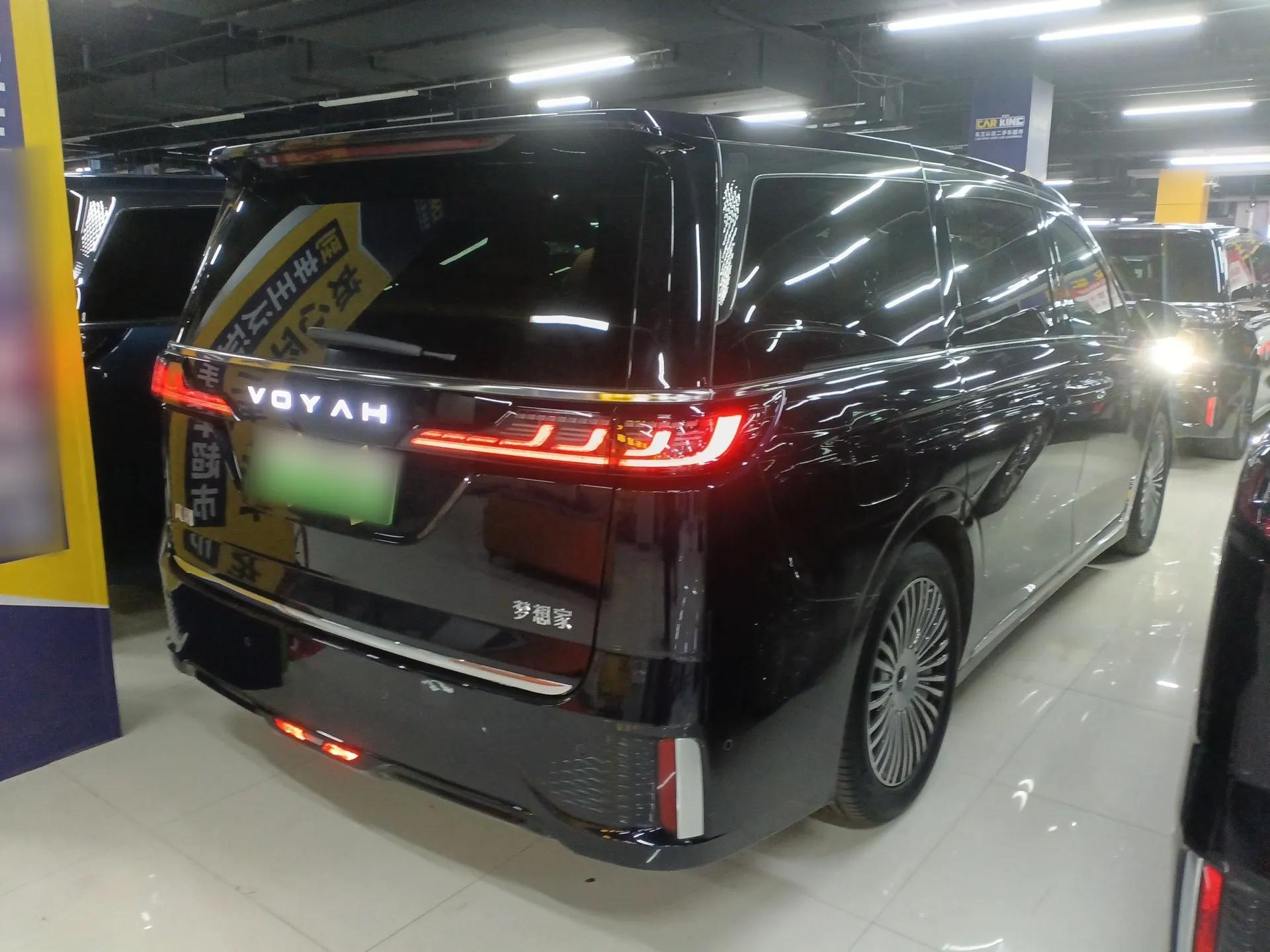 VOYAH Dream 2025 PHEV Four-Wheel-Drive Flagship Kunpeng Edition — миниатюра 7