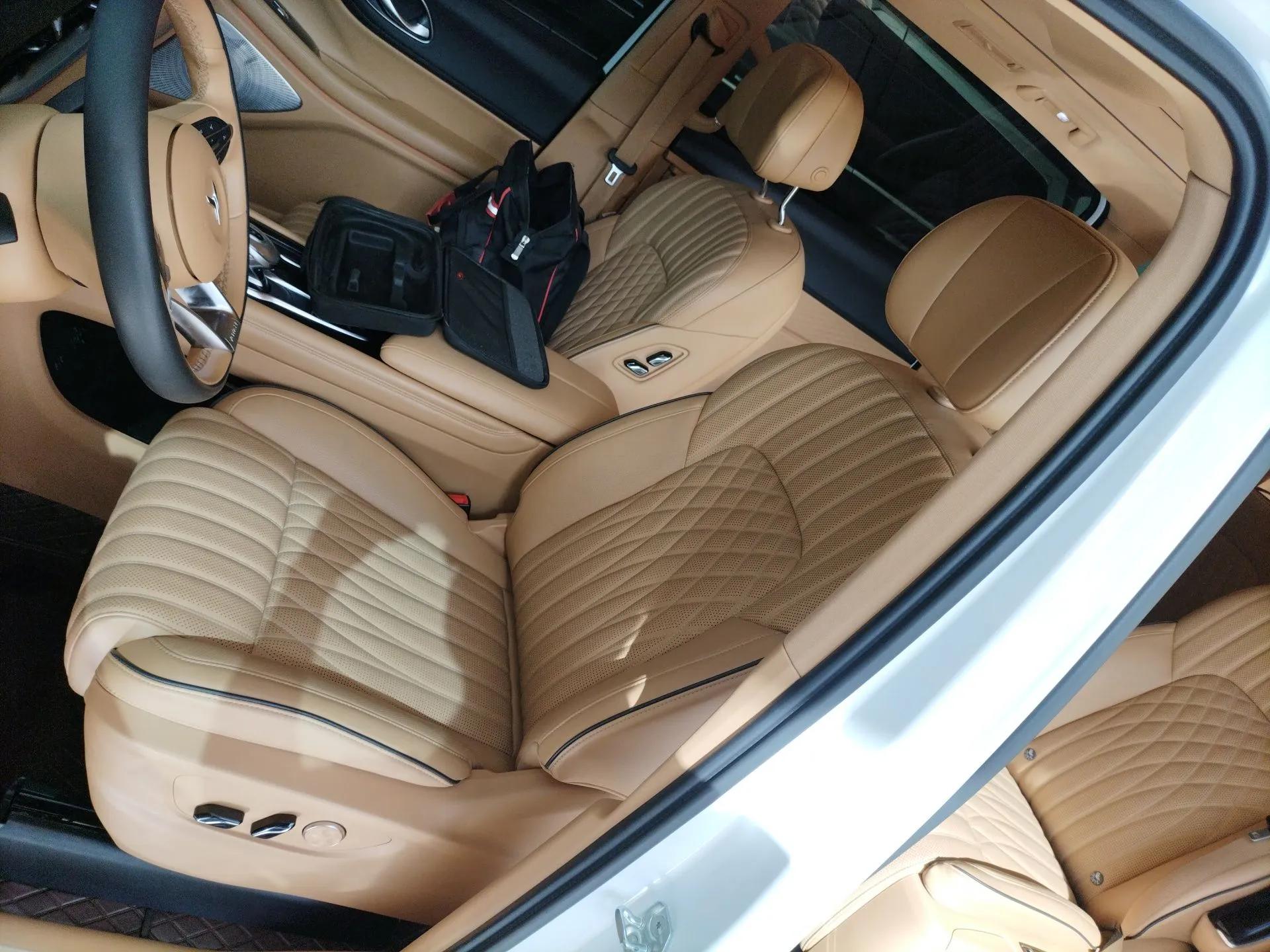 VOYAH Dream 2022 Low-Carbon Edition Dream+ Smart Enjoyment Package — миниатюра 18