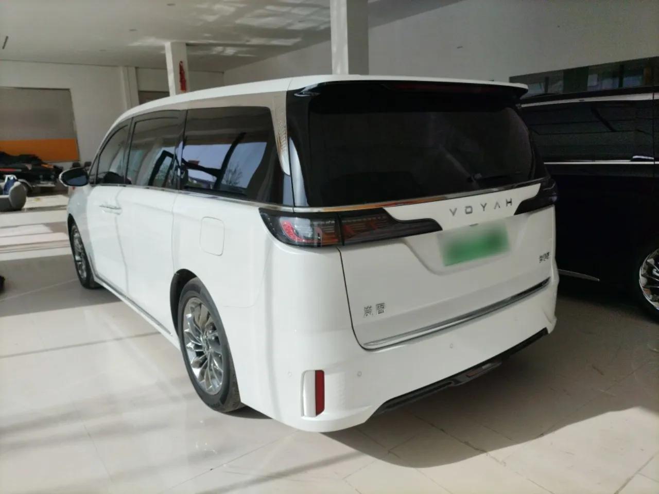 VOYAH Dream 2022 Low-Carbon Edition Dream+ Smart Enjoyment Package — миниатюра 4