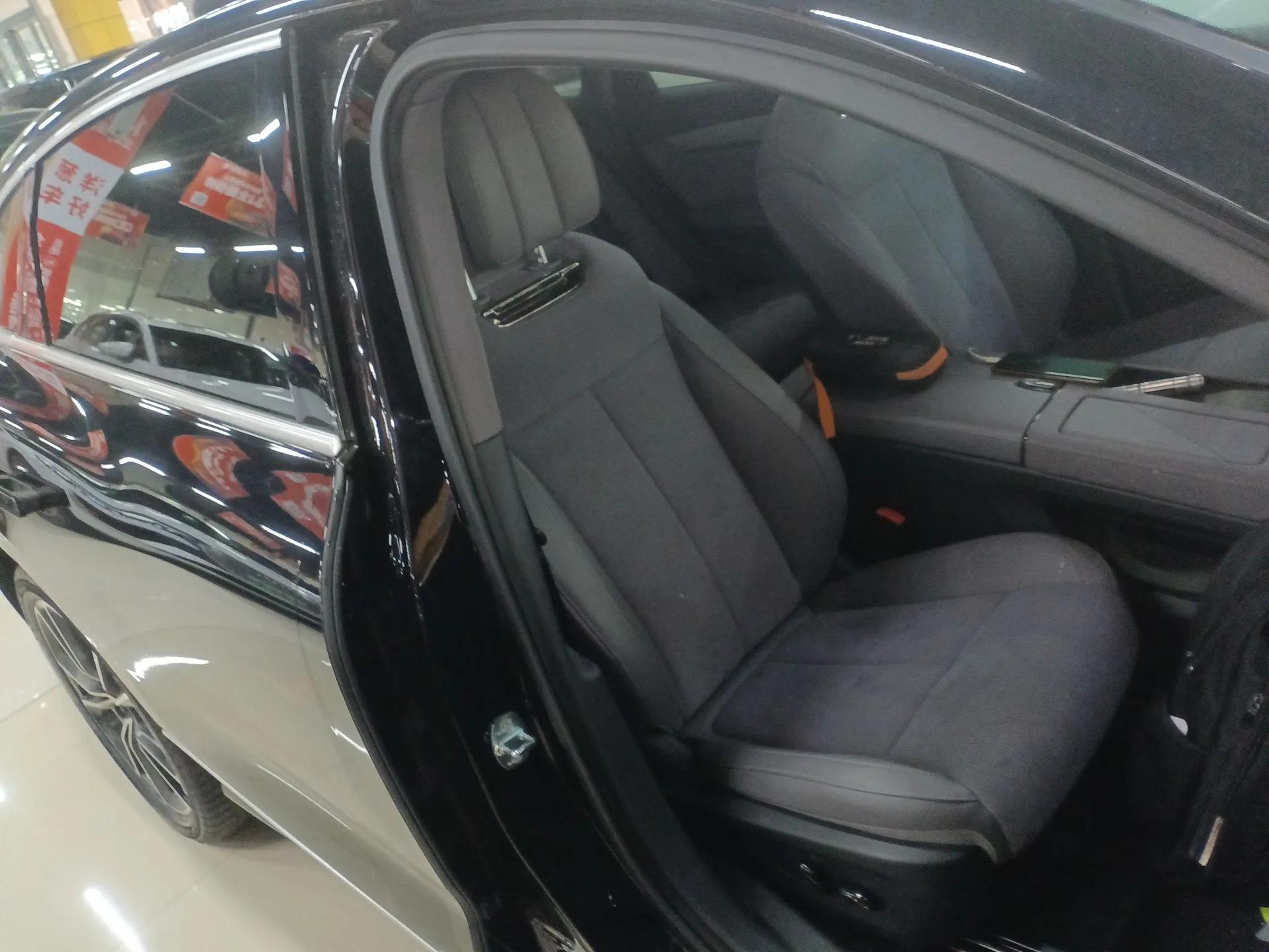 VOYAH PASSION 2024 PHEV Four-Wheel Drive Ultra-Long Range Flagship Model — миниатюра 23