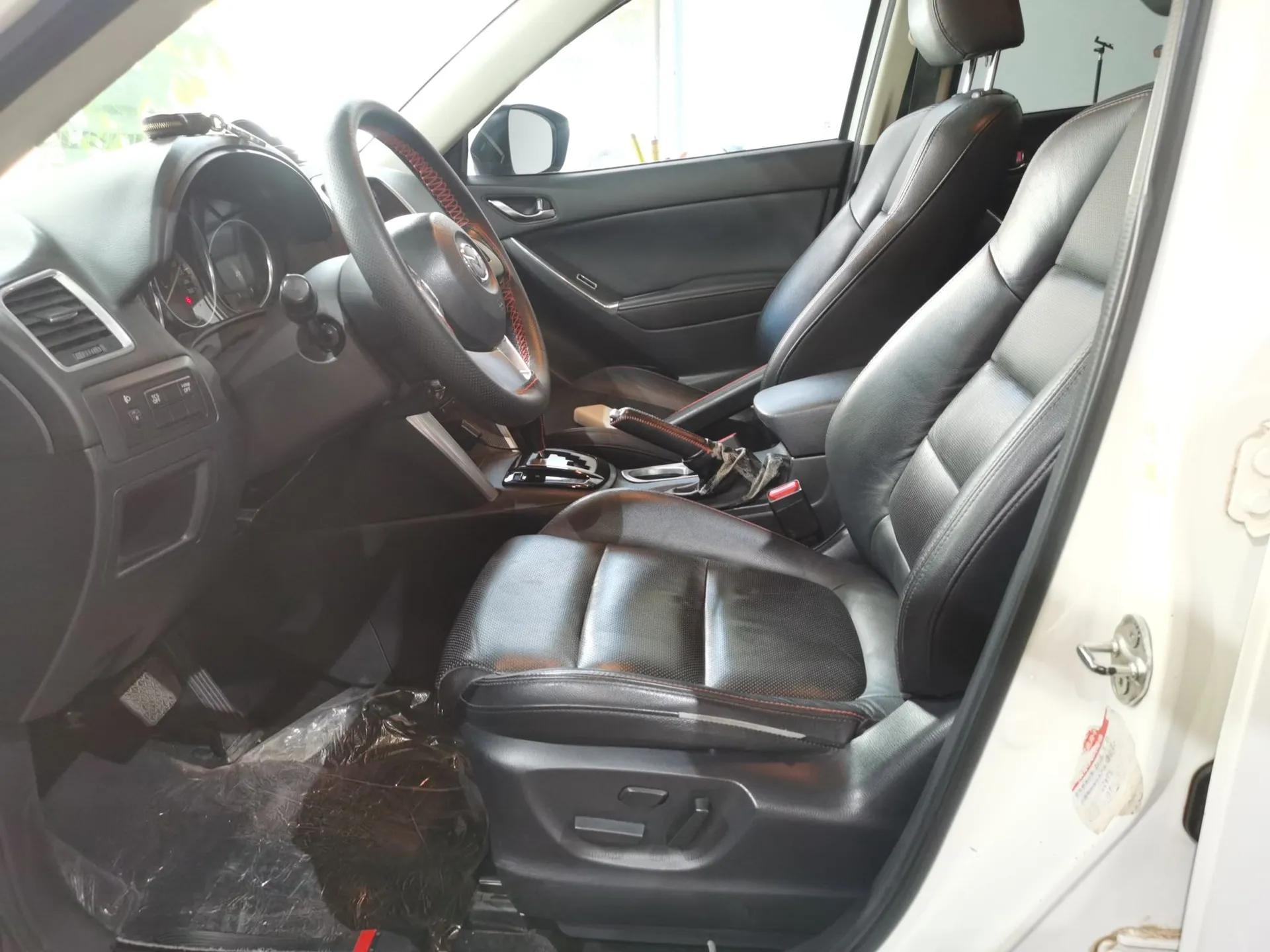 Mazda CX-5 2013 2.5L Automatic 4x4 Luxury Version — миниатюра 17
