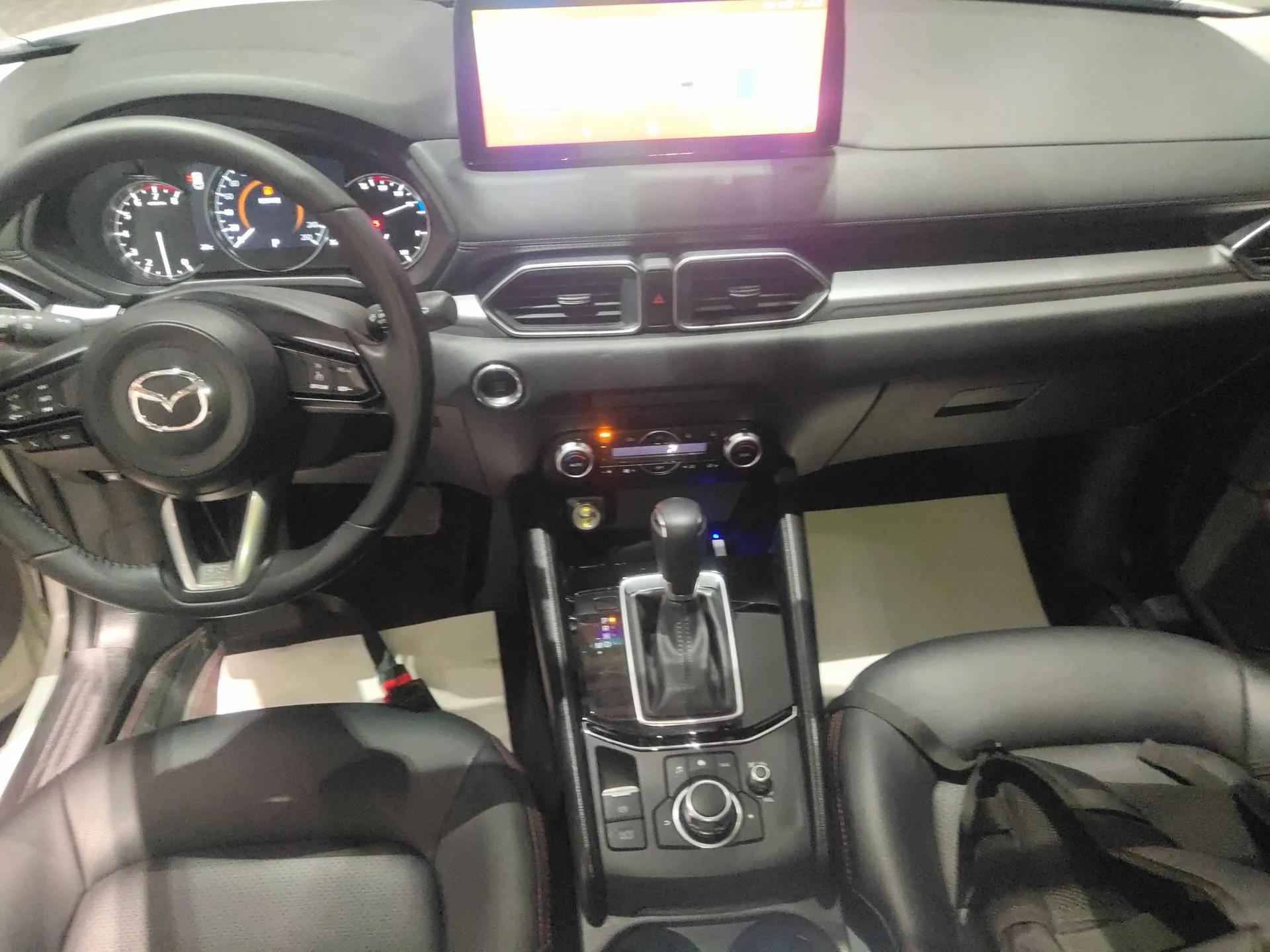 Mazda CX-5 2024 2.0L Automatic Two-Wheel Drive ZhiShang Version — миниатюра 17