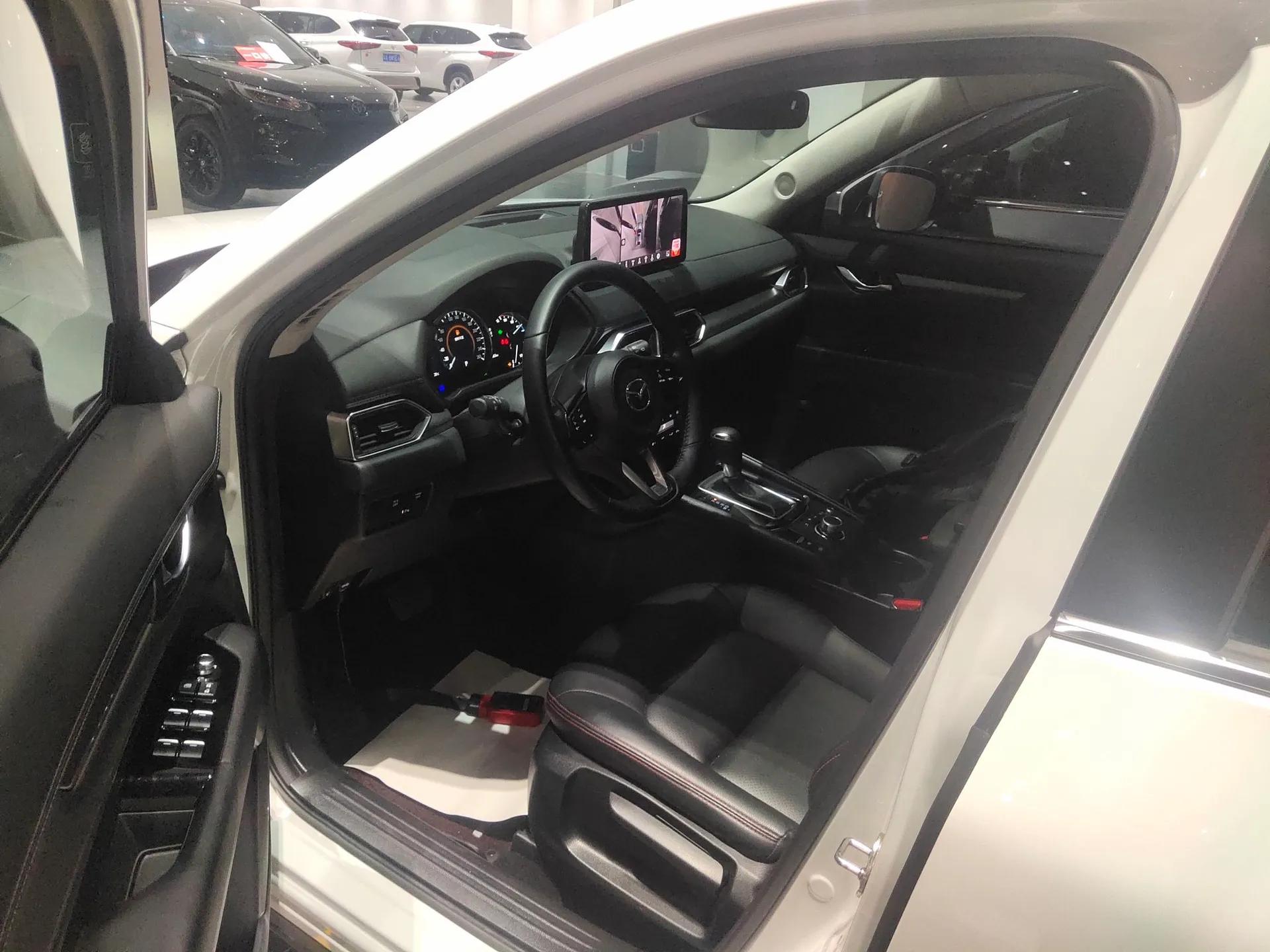 Mazda CX-5 2024 2.0L Automatic Two-Wheel Drive ZhiShang Version — миниатюра 18