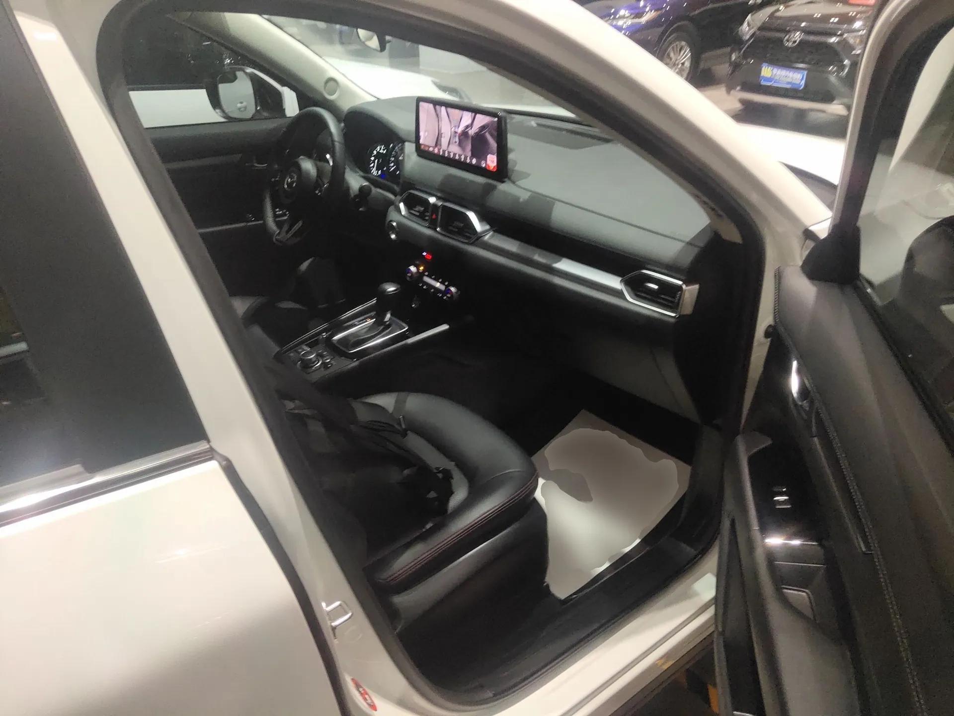 Mazda CX-5 2024 2.0L Automatic Two-Wheel Drive ZhiShang Version — миниатюра 23