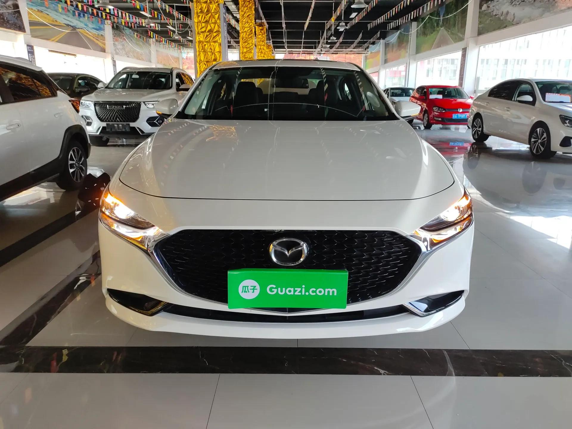 Mazda 3 Axela 2023 2.0L Automatic ZhiXuan Edition — миниатюра 2